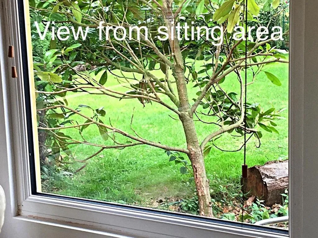 Property building in Woodpaddock Bed & Breakfast