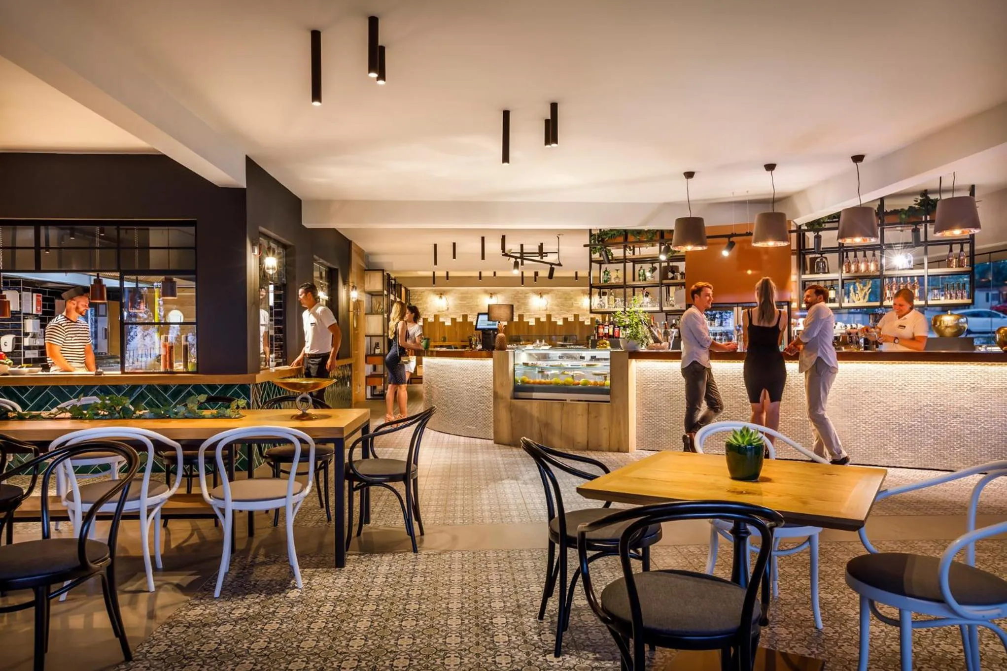 Restaurant/places to eat in Aminess Maravea Camping Resort Holiday Homes - Premium