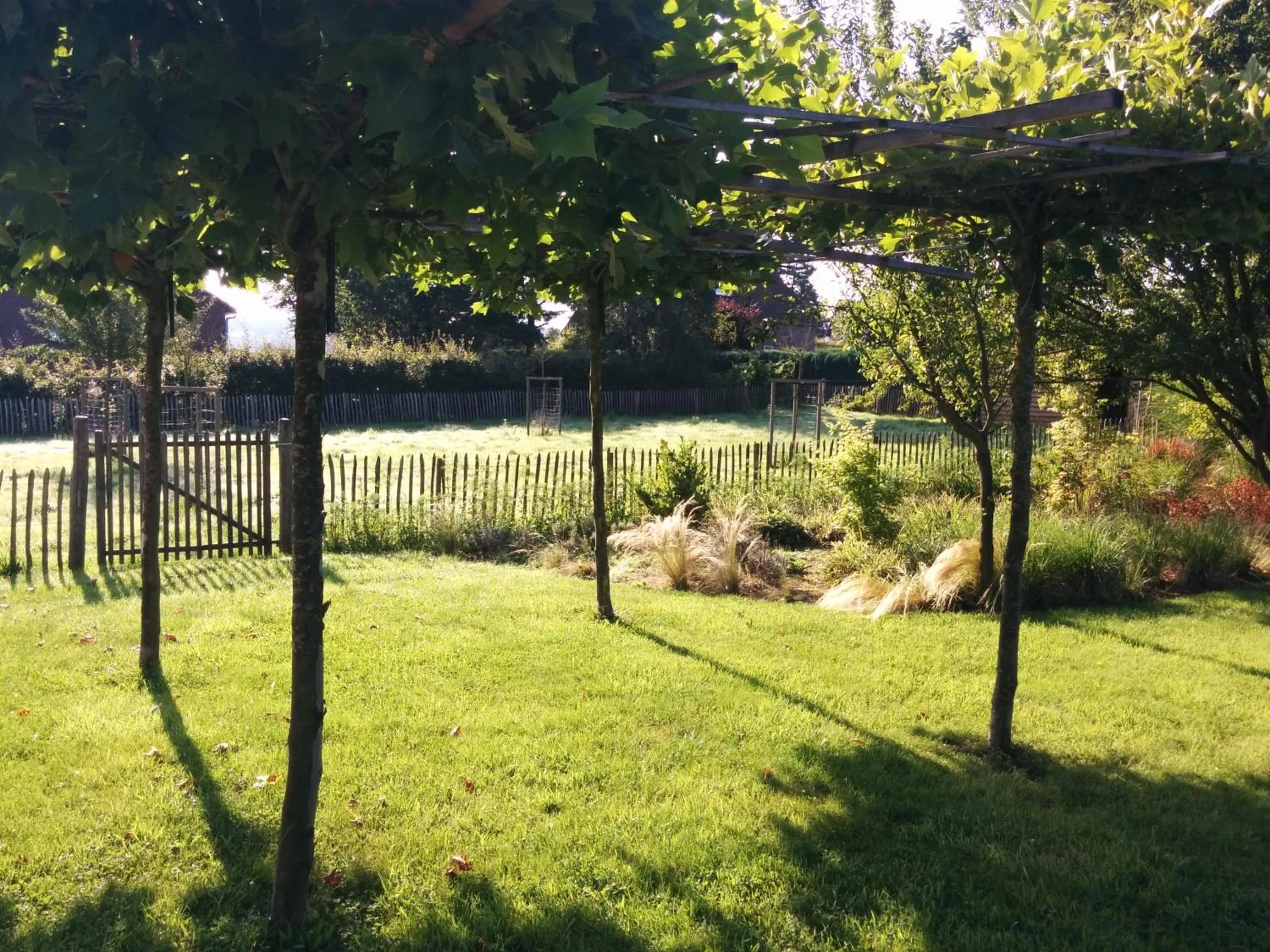 Garden view in La Couette de l'Ours
