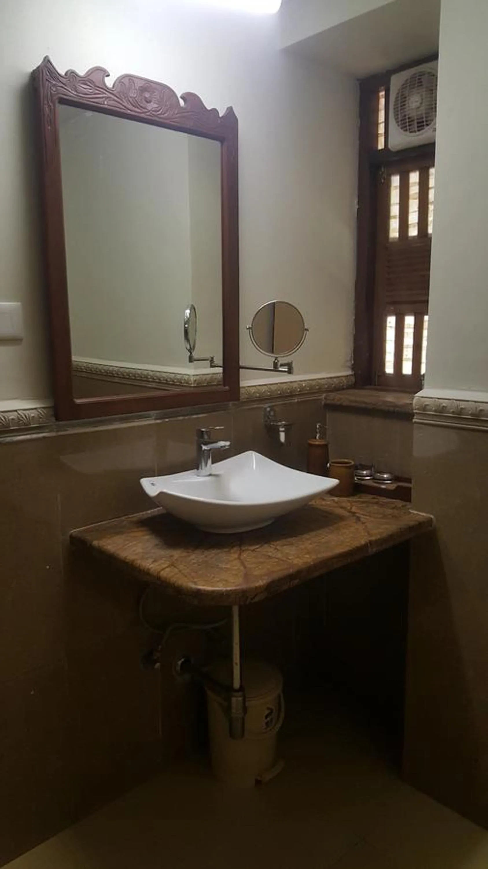 Bathroom in Casa Menezes - A Heritage Goan Homestay