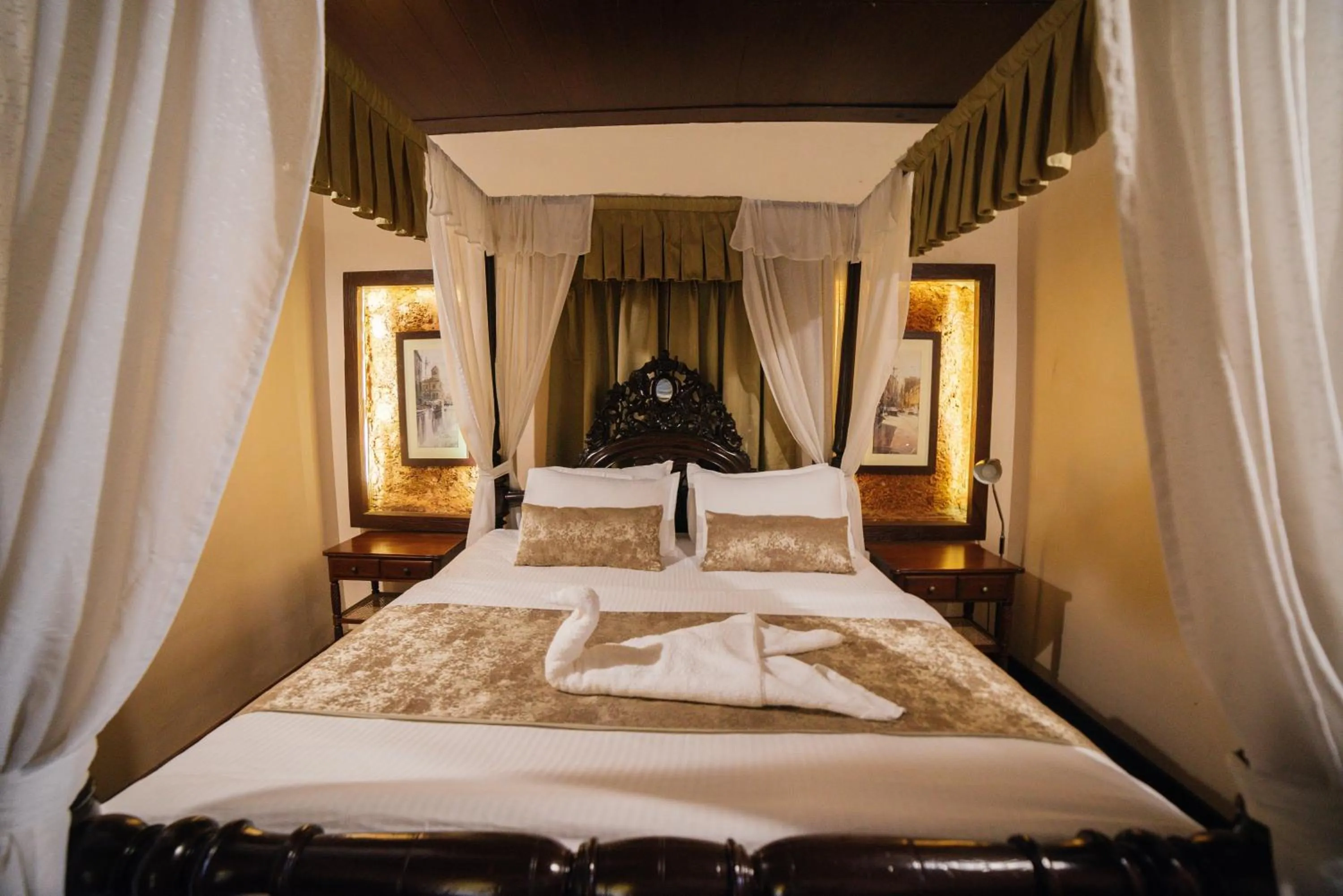 Bed in Casa Menezes - A Heritage Goan Homestay