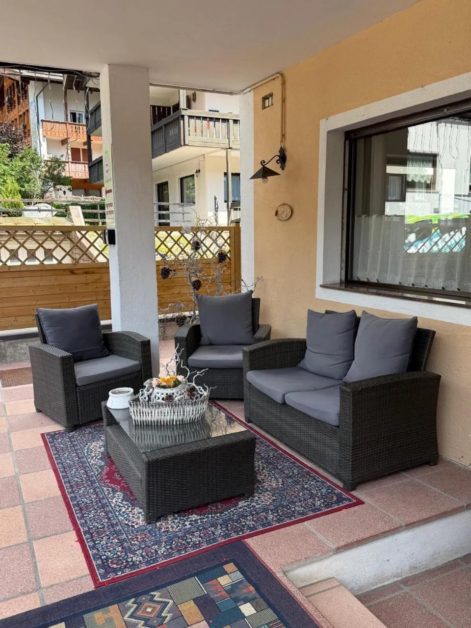 Restaurant/places to eat in Garnì Defrancesco