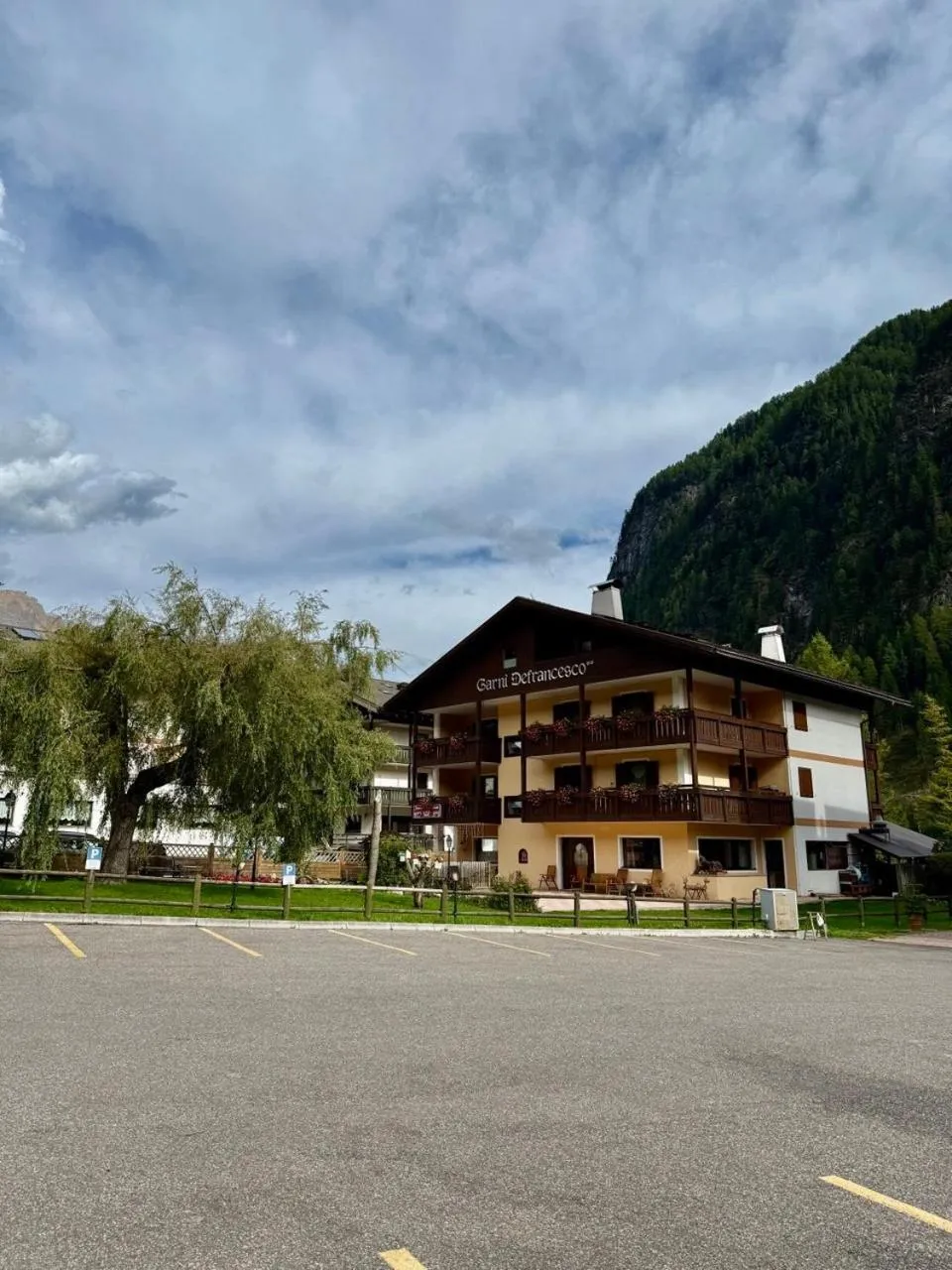 Property building in Garnì Defrancesco