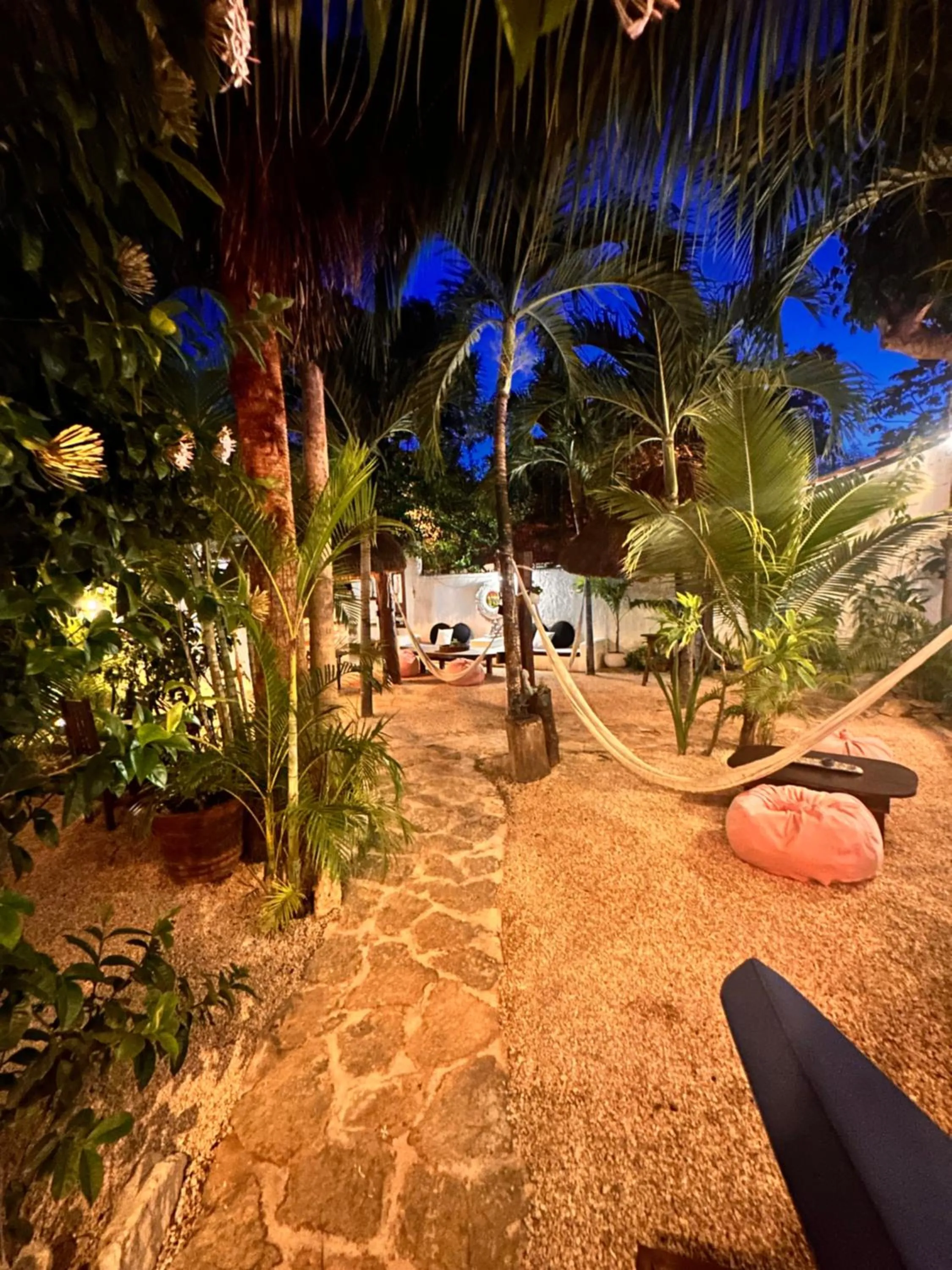 Garden in Sonido del mar Hotel Boutique & Yoga Loft