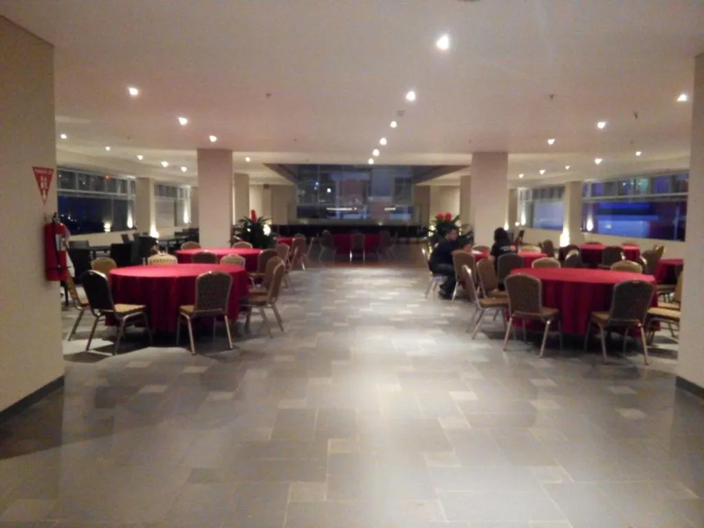 Restaurant/places to eat in Pasar Baru Square Hotel Bandung