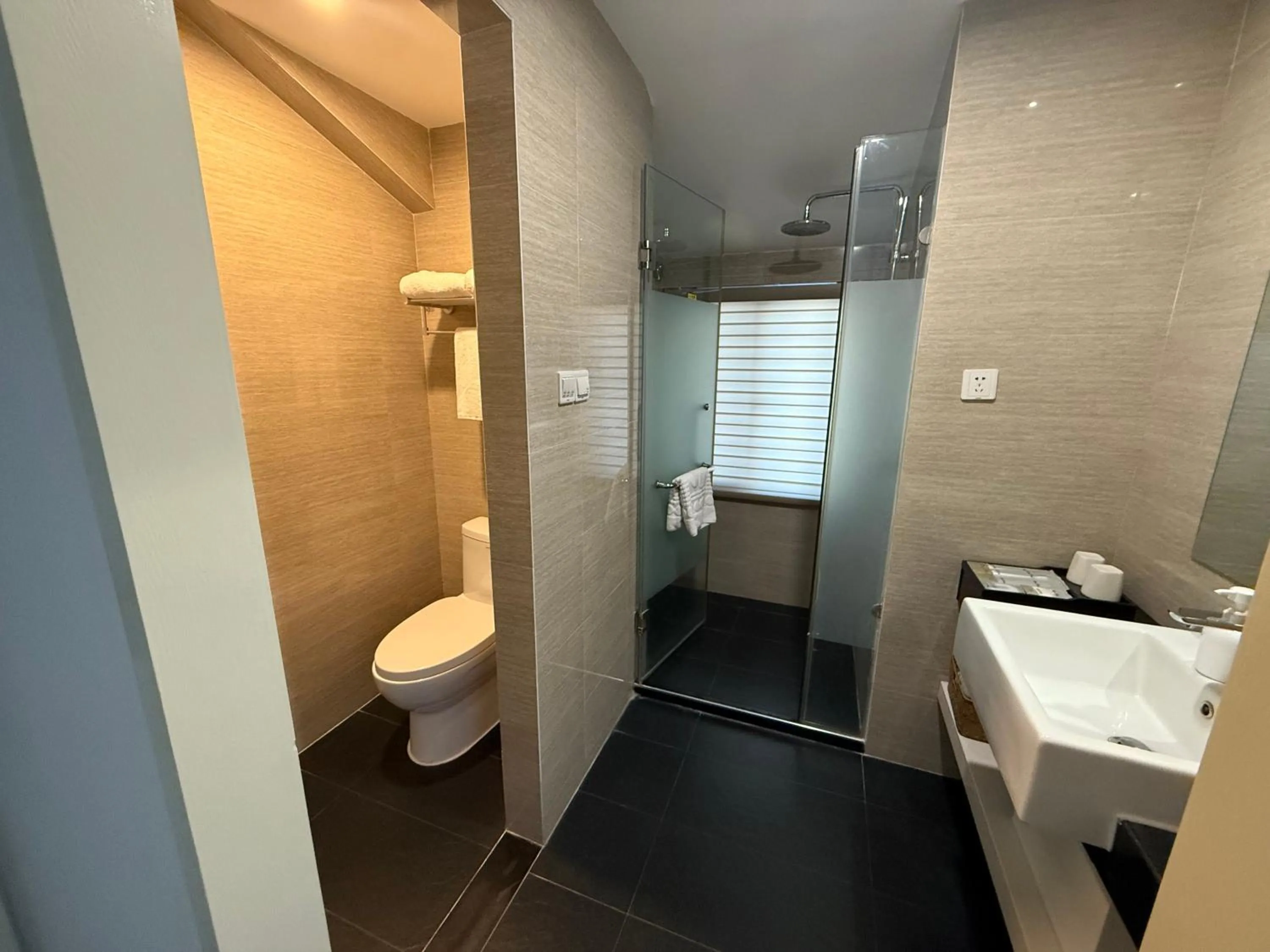 Xiamen Gulangyu Heitan Hotel