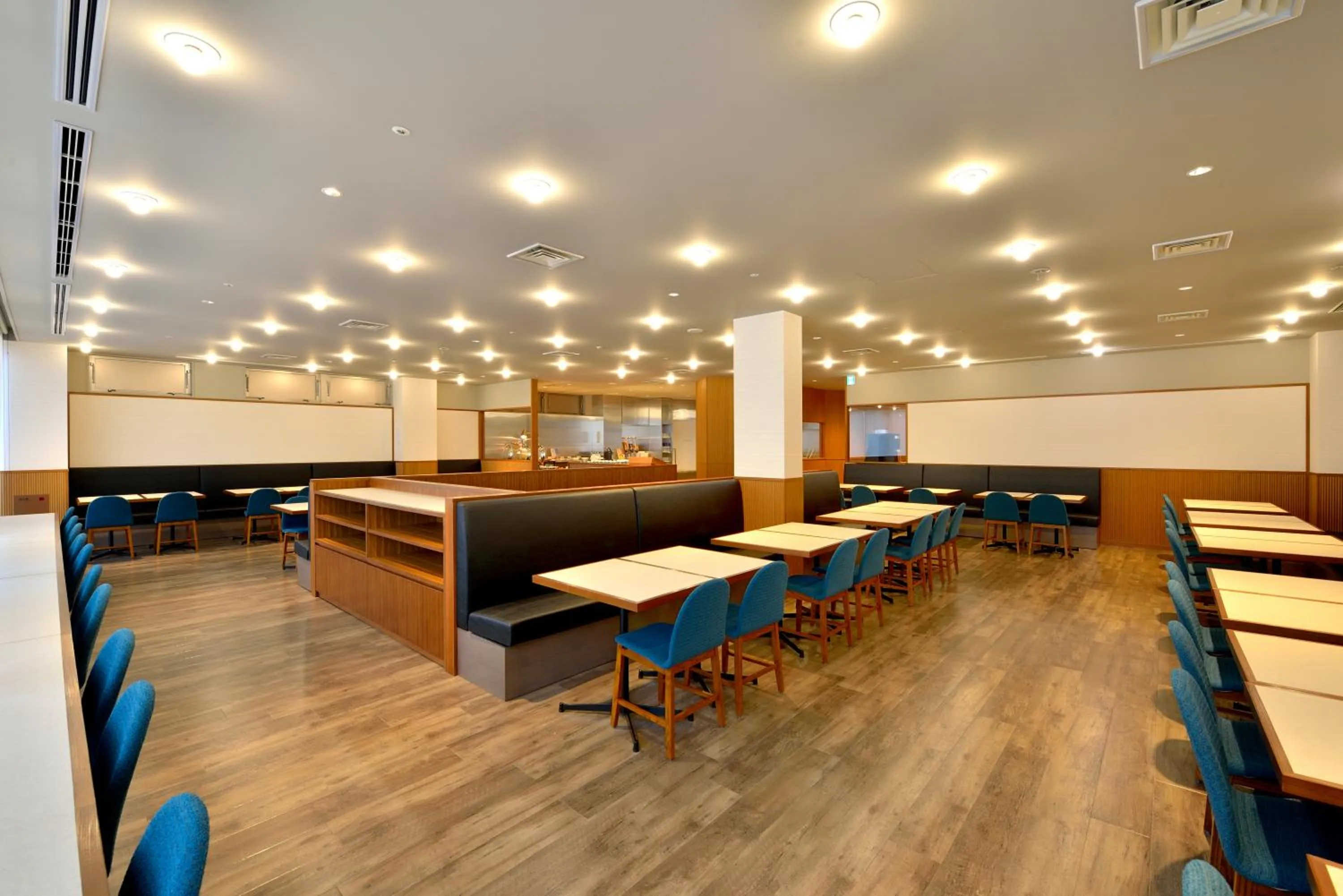 Restaurant/places to eat in Hotel Gracery Naha