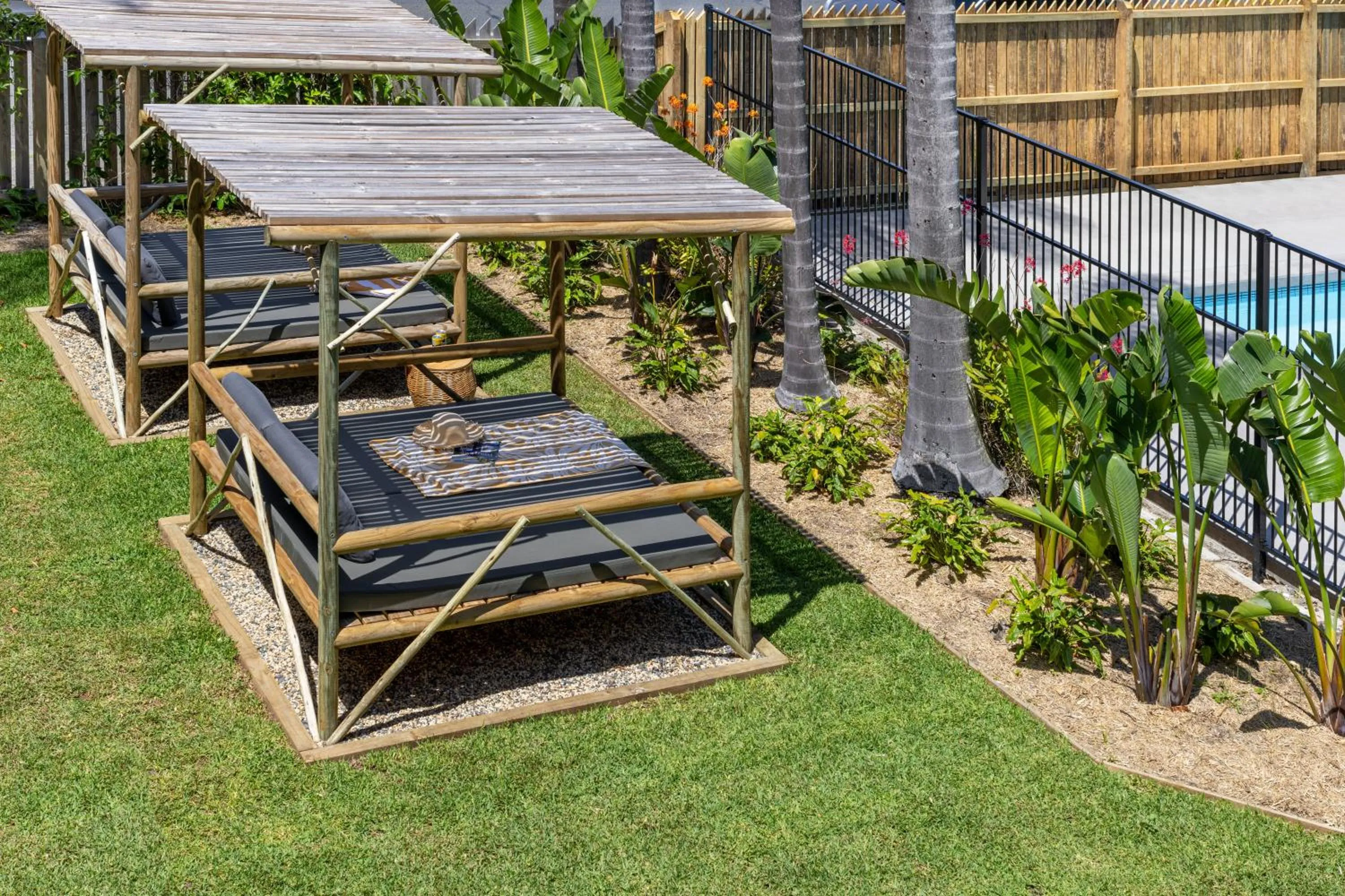 South Pacific Palms Motor Inn