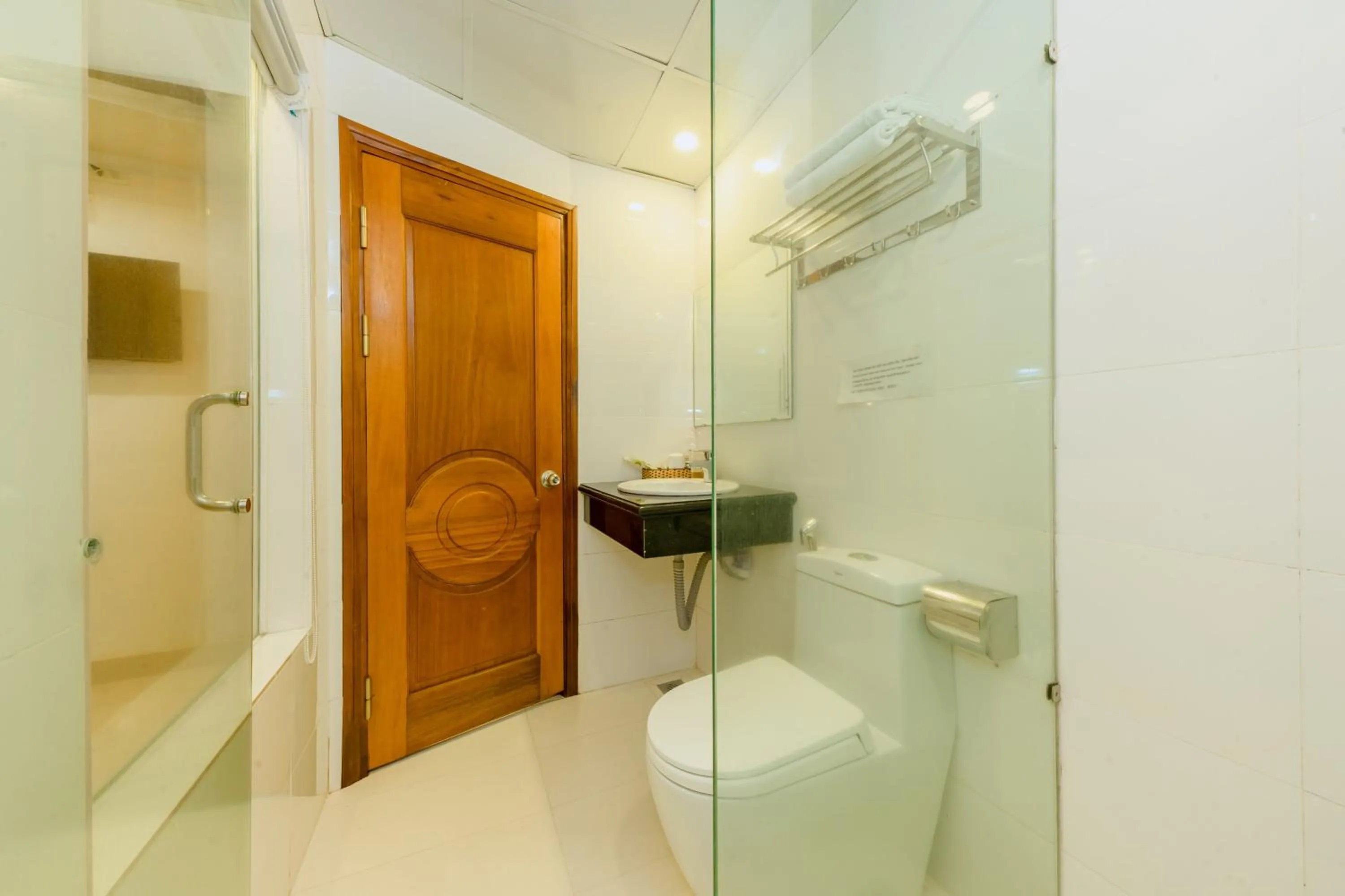 Dubai Nha Trang Hotel managed by HT