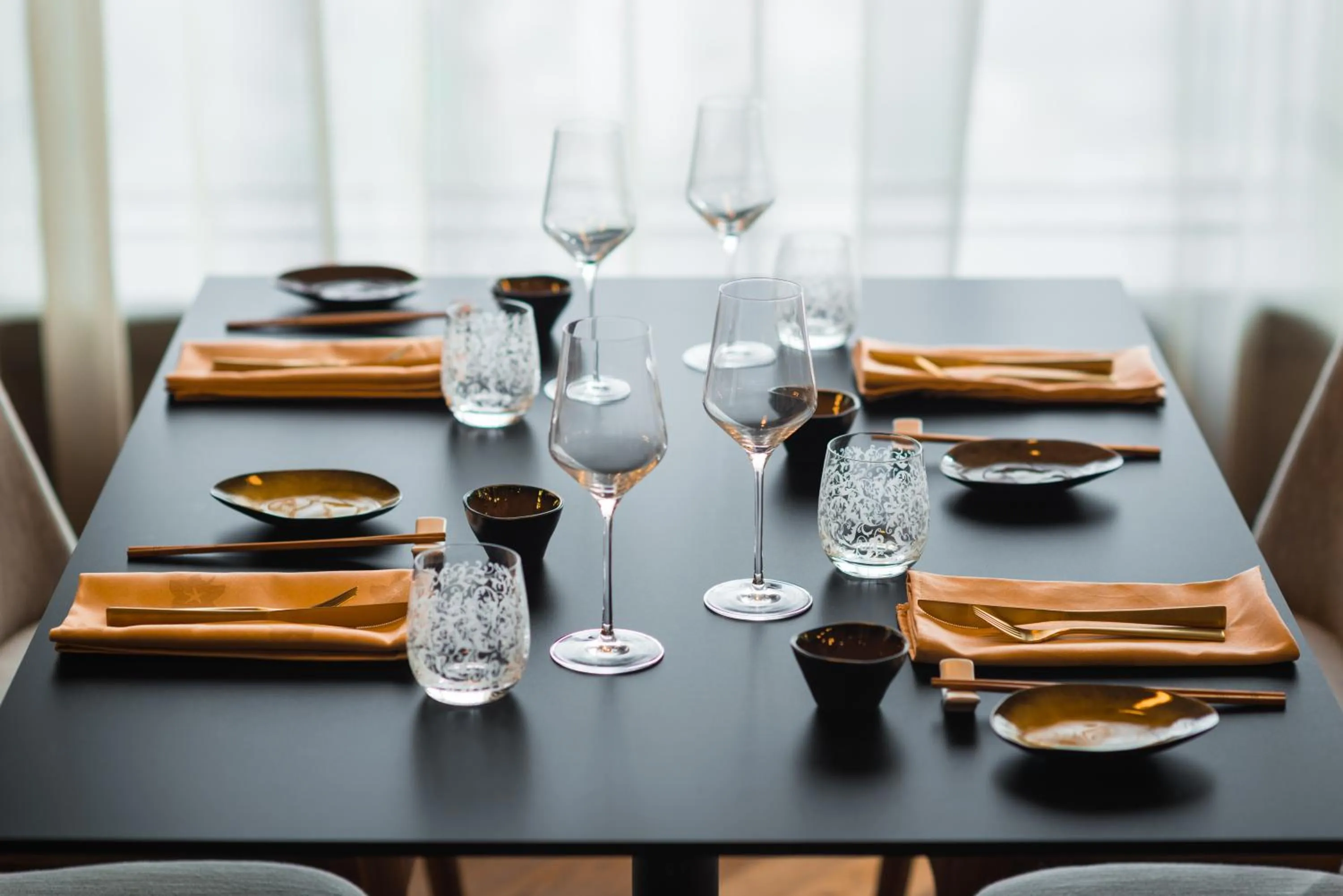 Restaurant/places to eat in Hotel 2 Fevrier