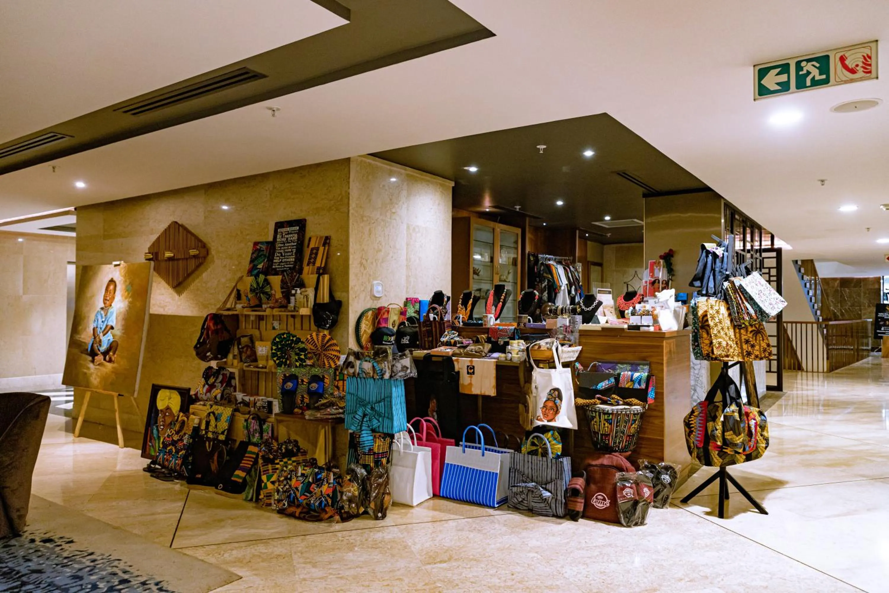 Shopping Area in Hotel 2 Fevrier