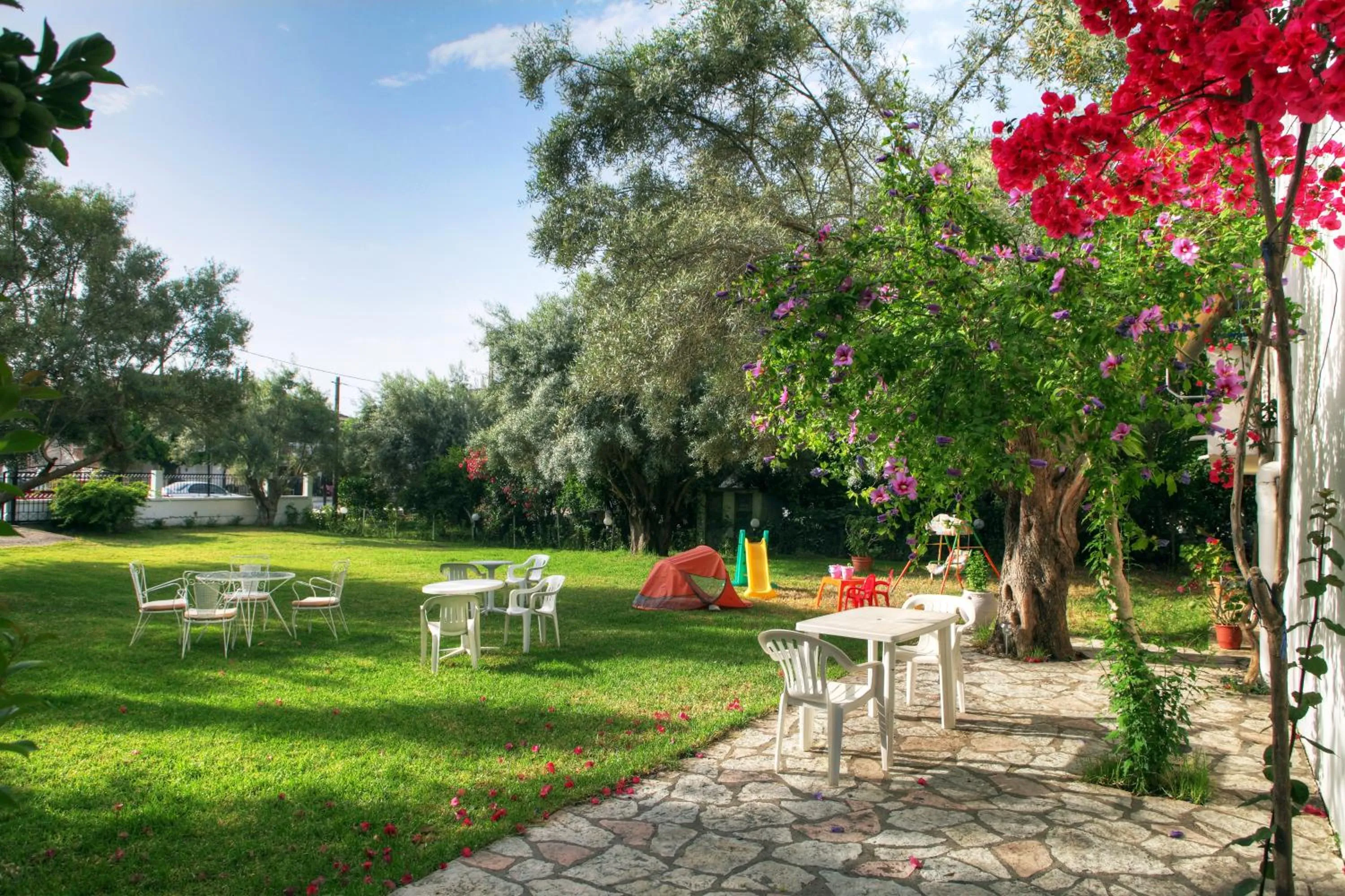 Activities in Apartments Filoxenia Zois