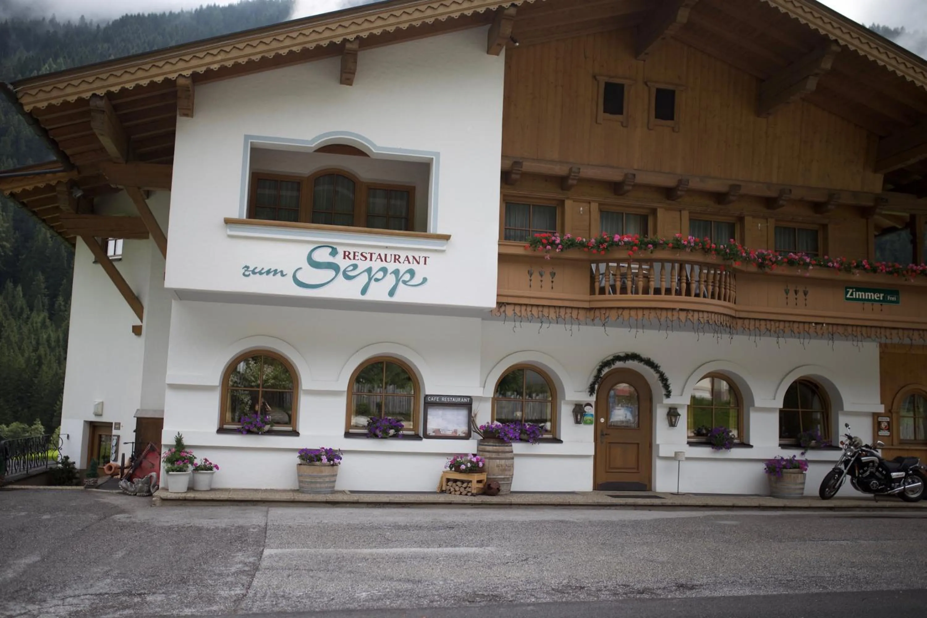 Facade/entrance in Zum Sepp