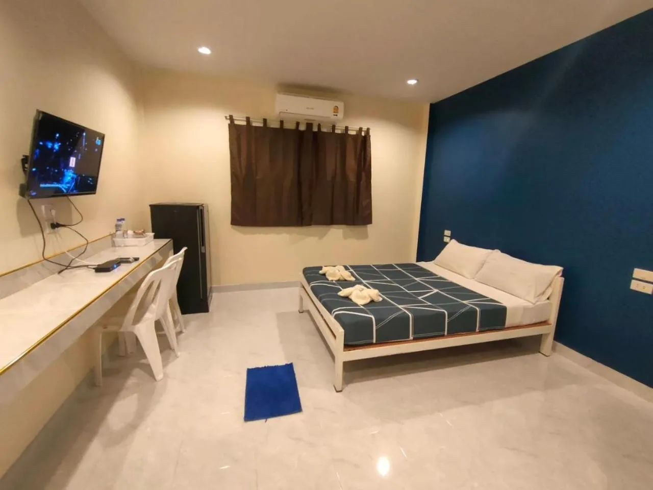 Bed in Banana Resort Sadao