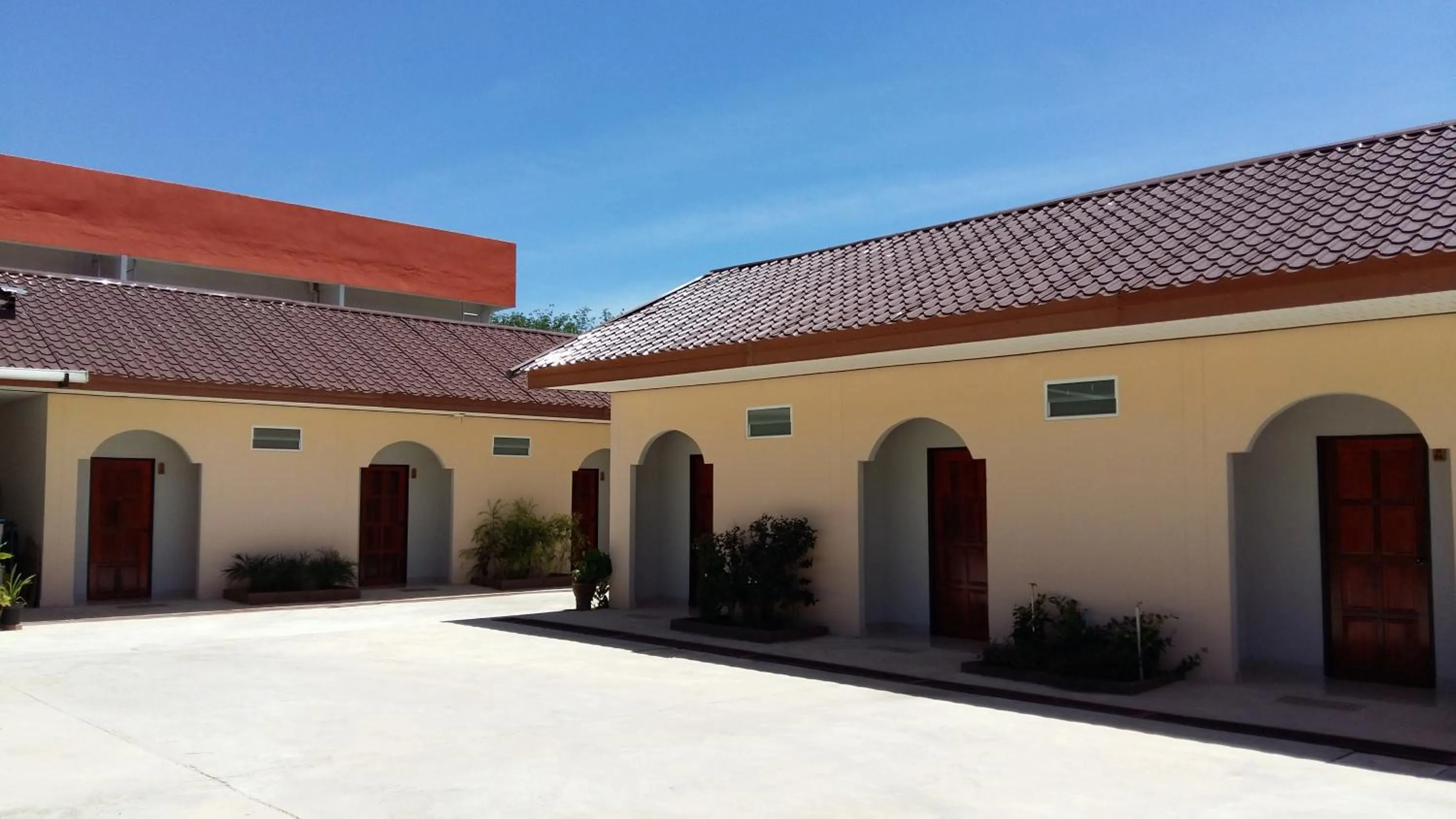 Day in Banana Resort Sadao