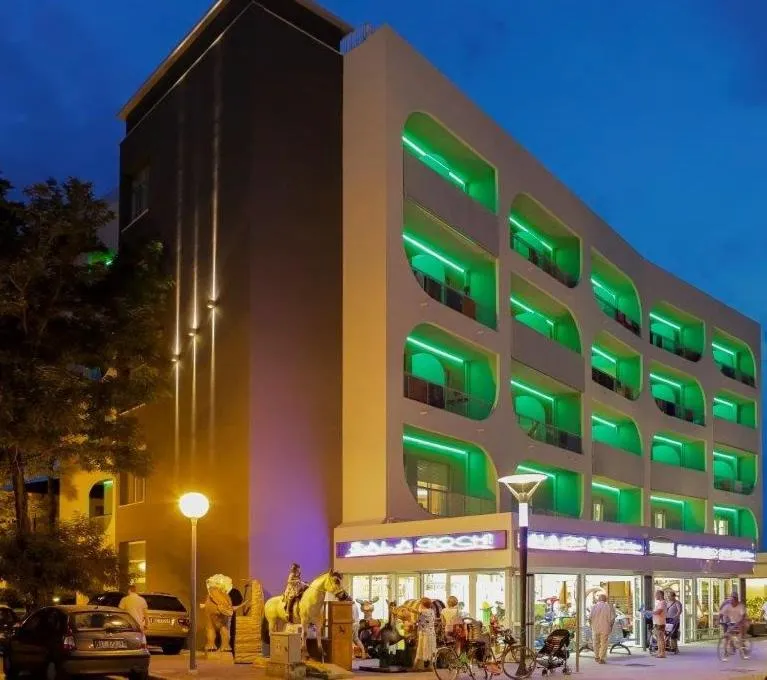 Nearby landmark in Hotel Sorriso