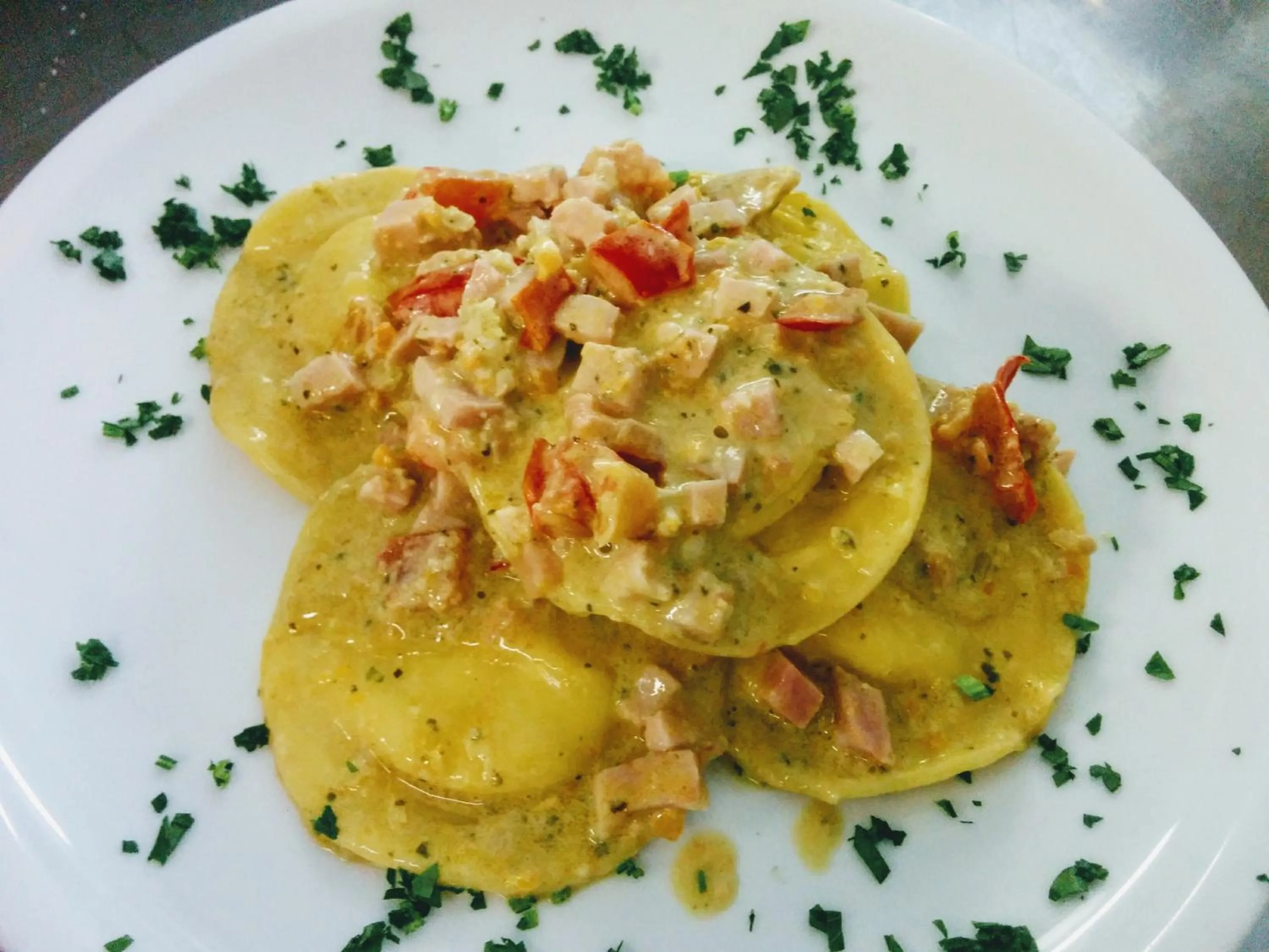 Food and drinks in Hotel Sorriso