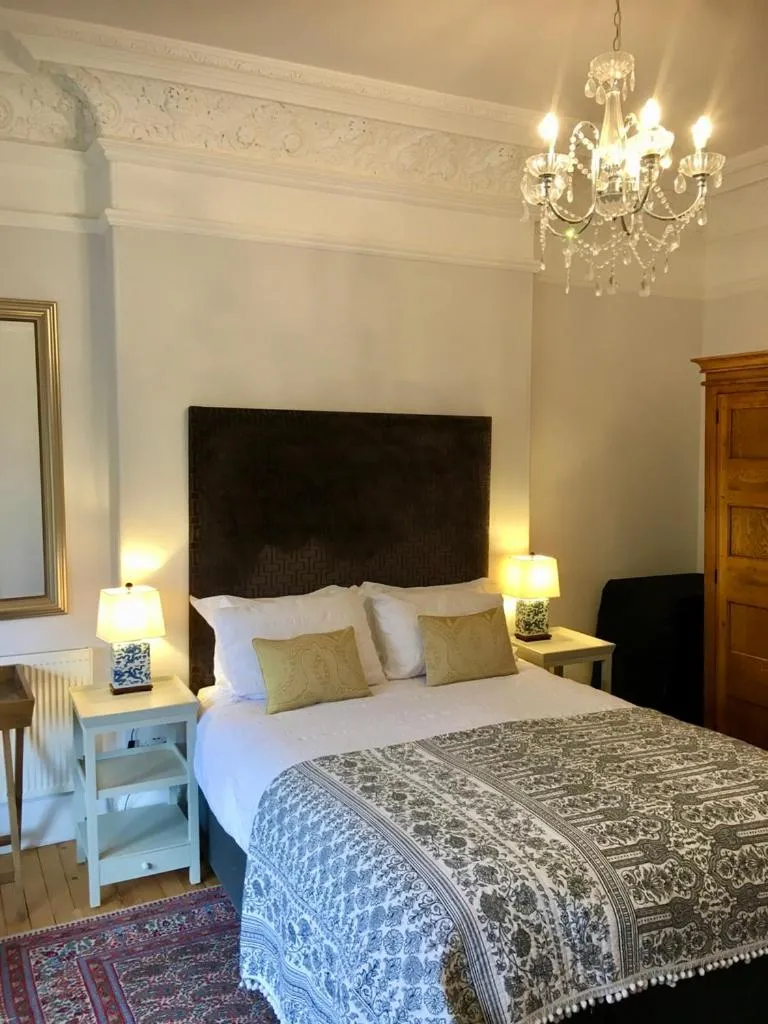 Bedroom, Bed in Antler Guest House