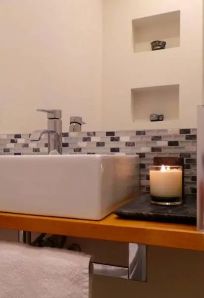 Bathroom in Antler Guest House