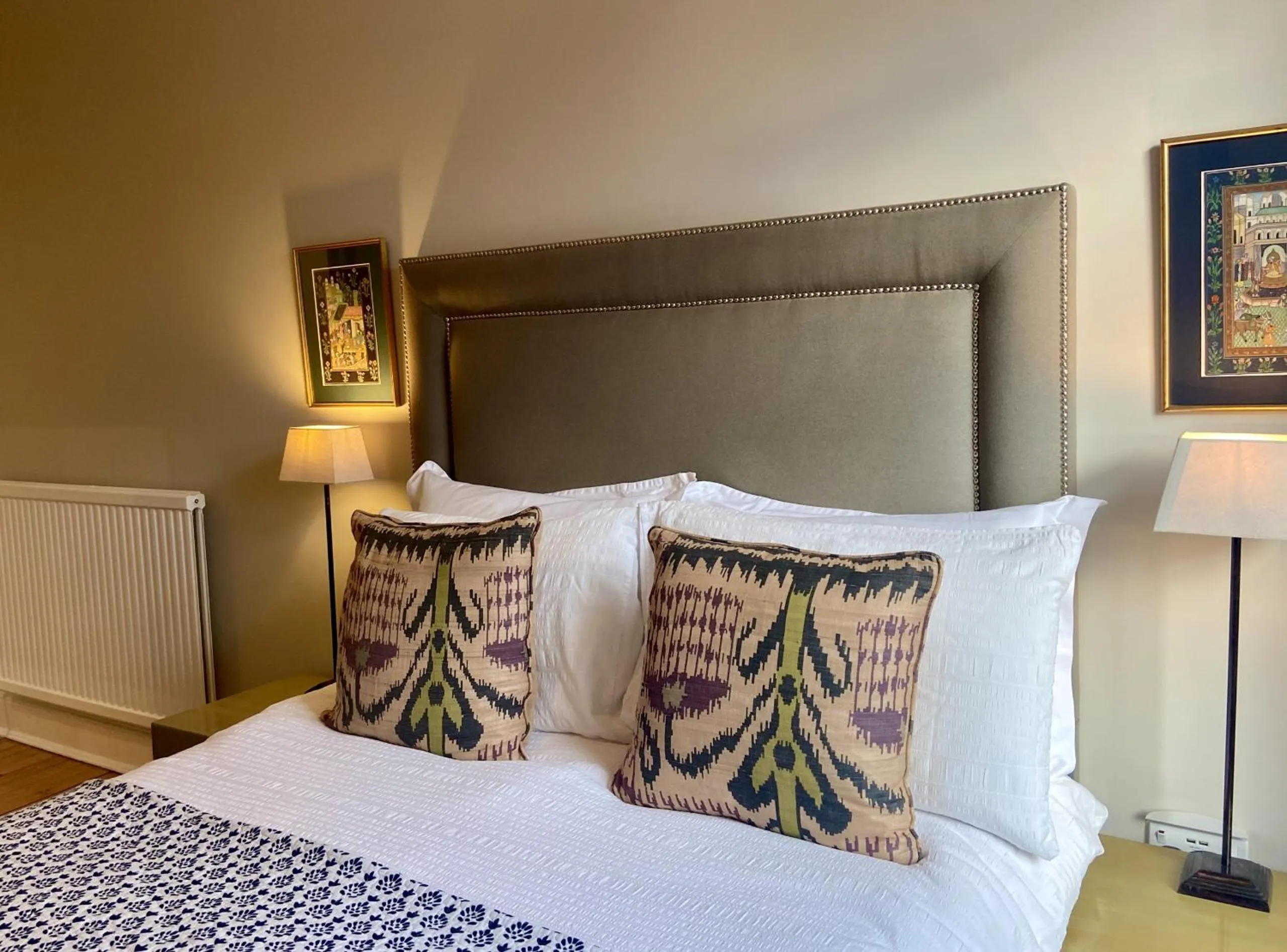 Bedroom, Bed in Antler Guest House