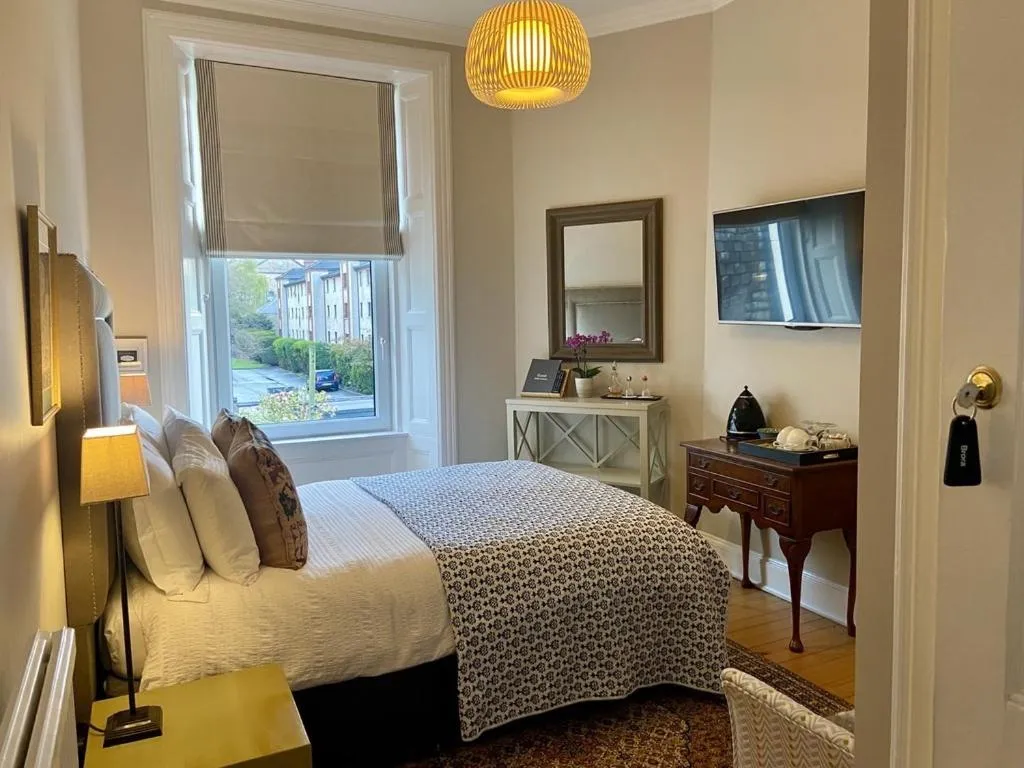 Bedroom, Bed in Antler Guest House