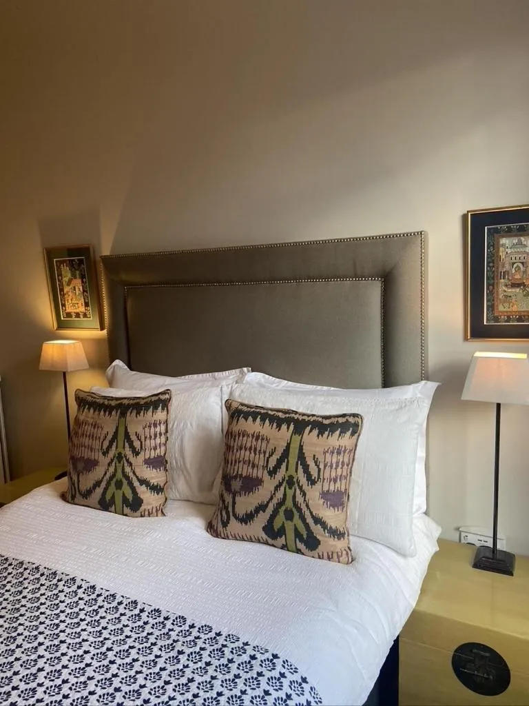 Bedroom, Bed in Antler Guest House