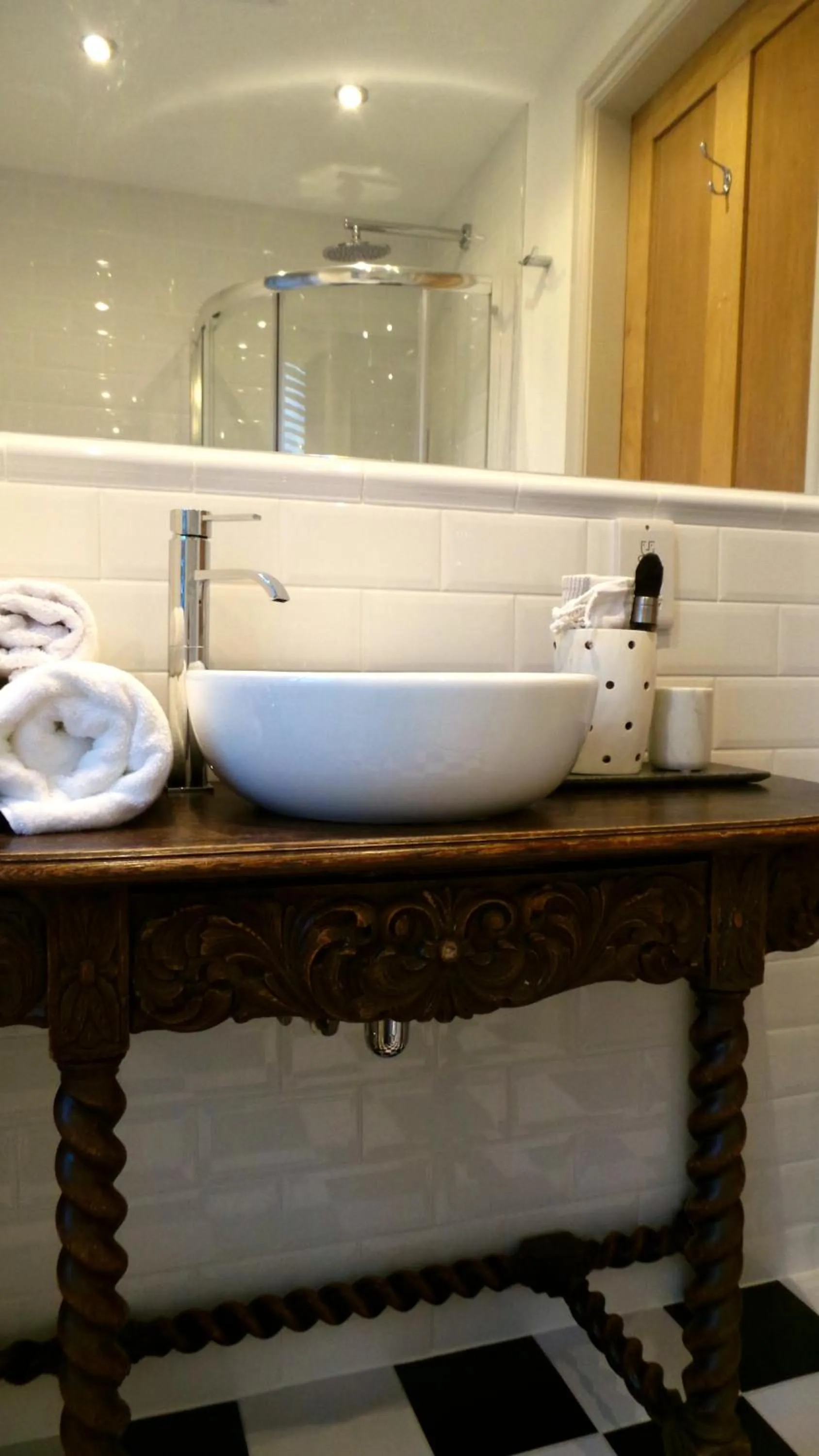 Bathroom in Antler Guest House