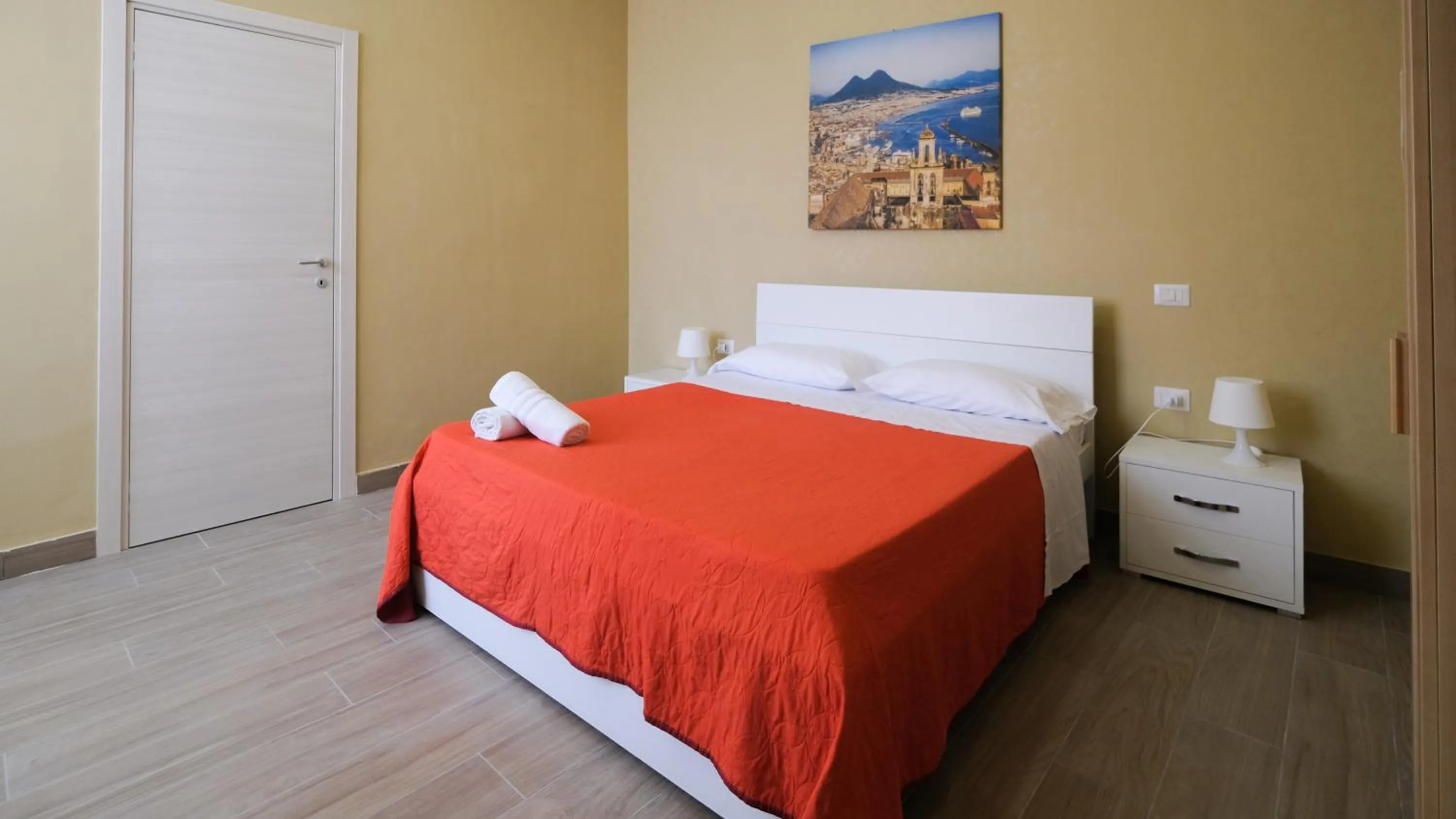 View (from property/room), Bed in Royal Dante