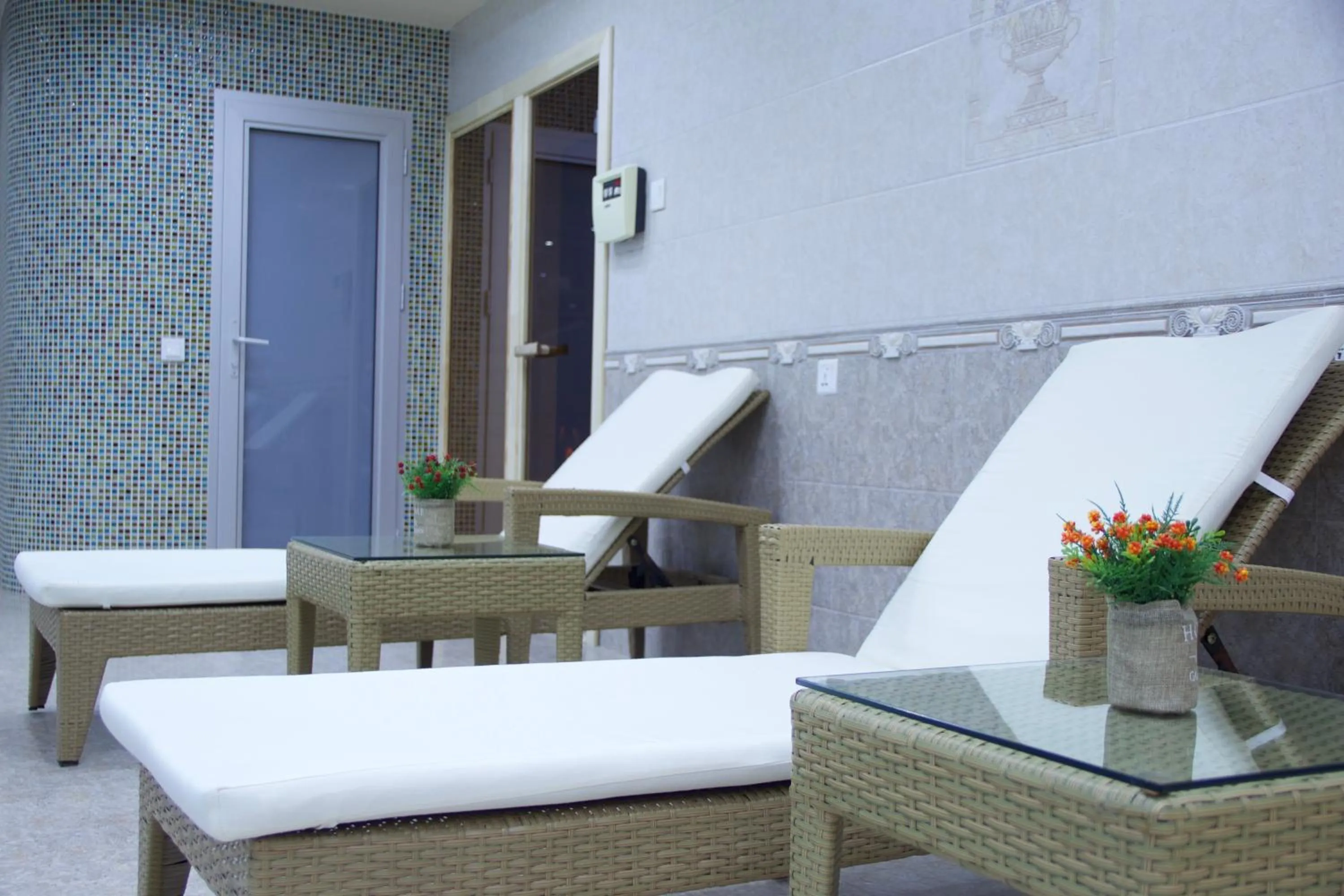 Swimming pool in Hotel Atlas