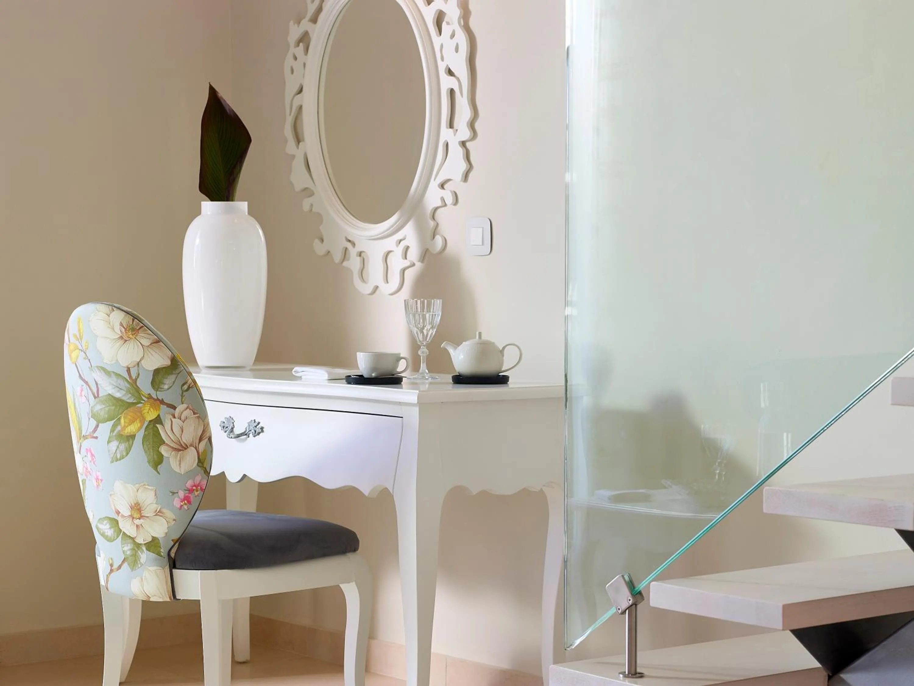 Decorative detail in Anemos Luxury Grand Resort