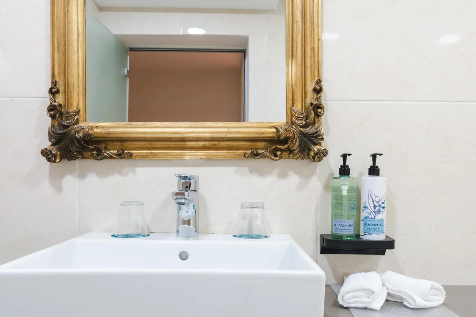 Bathroom in Anemos Luxury Grand Resort