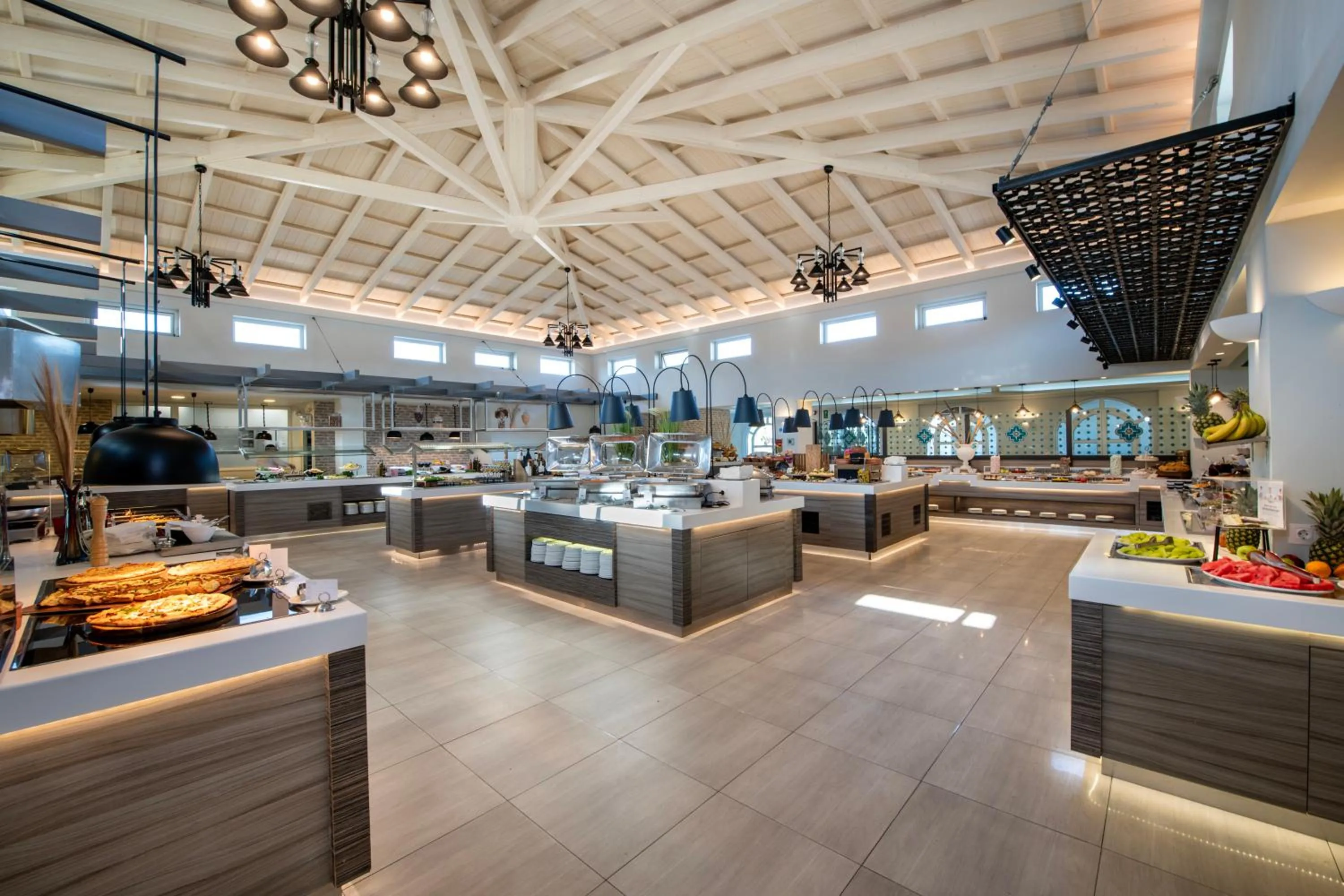 Restaurant/places to eat in Anemos Luxury Grand Resort