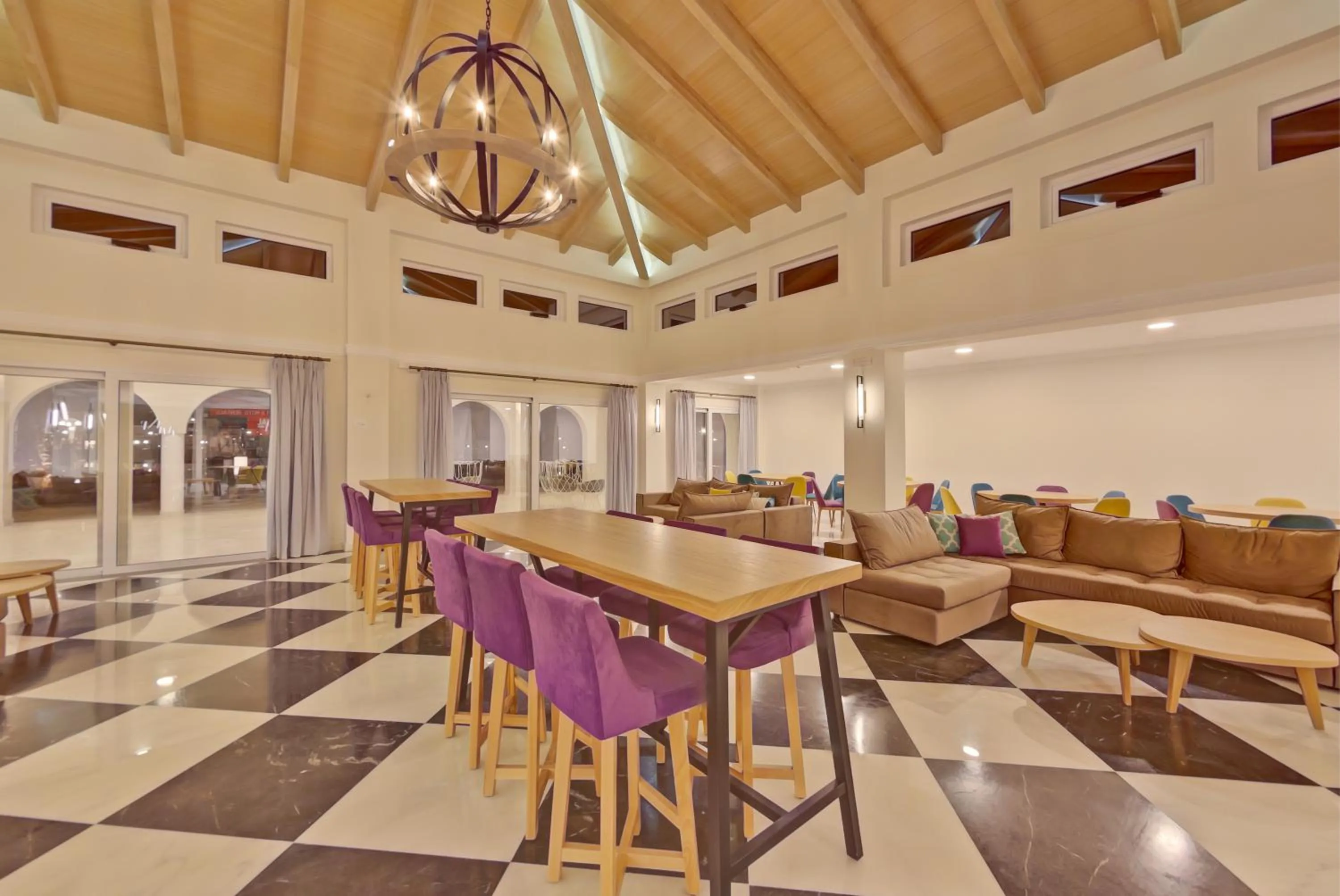 Lounge or bar in Anemos Luxury Grand Resort