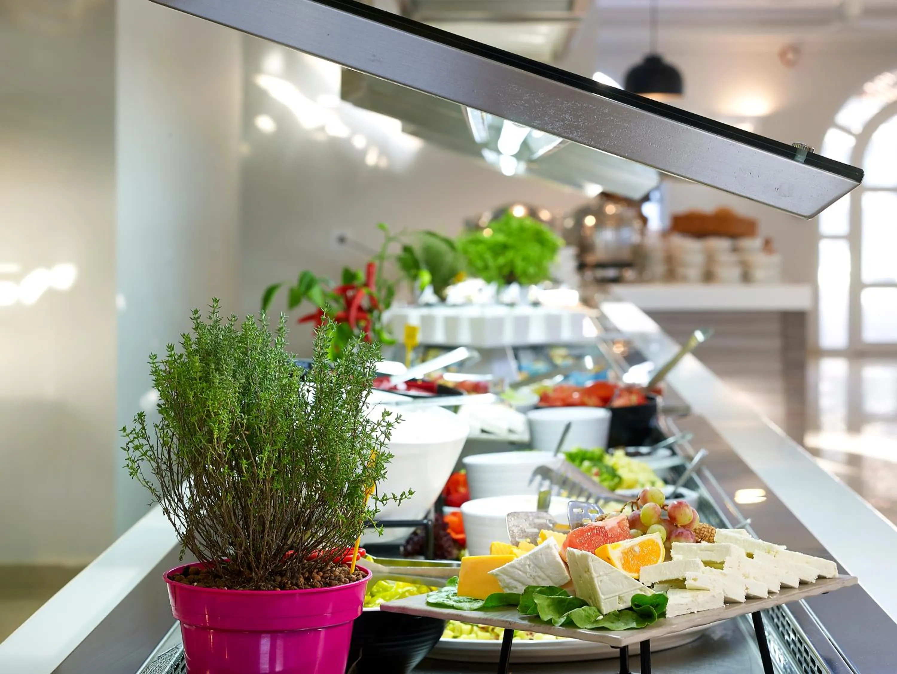 Restaurant/places to eat in Anemos Luxury Grand Resort