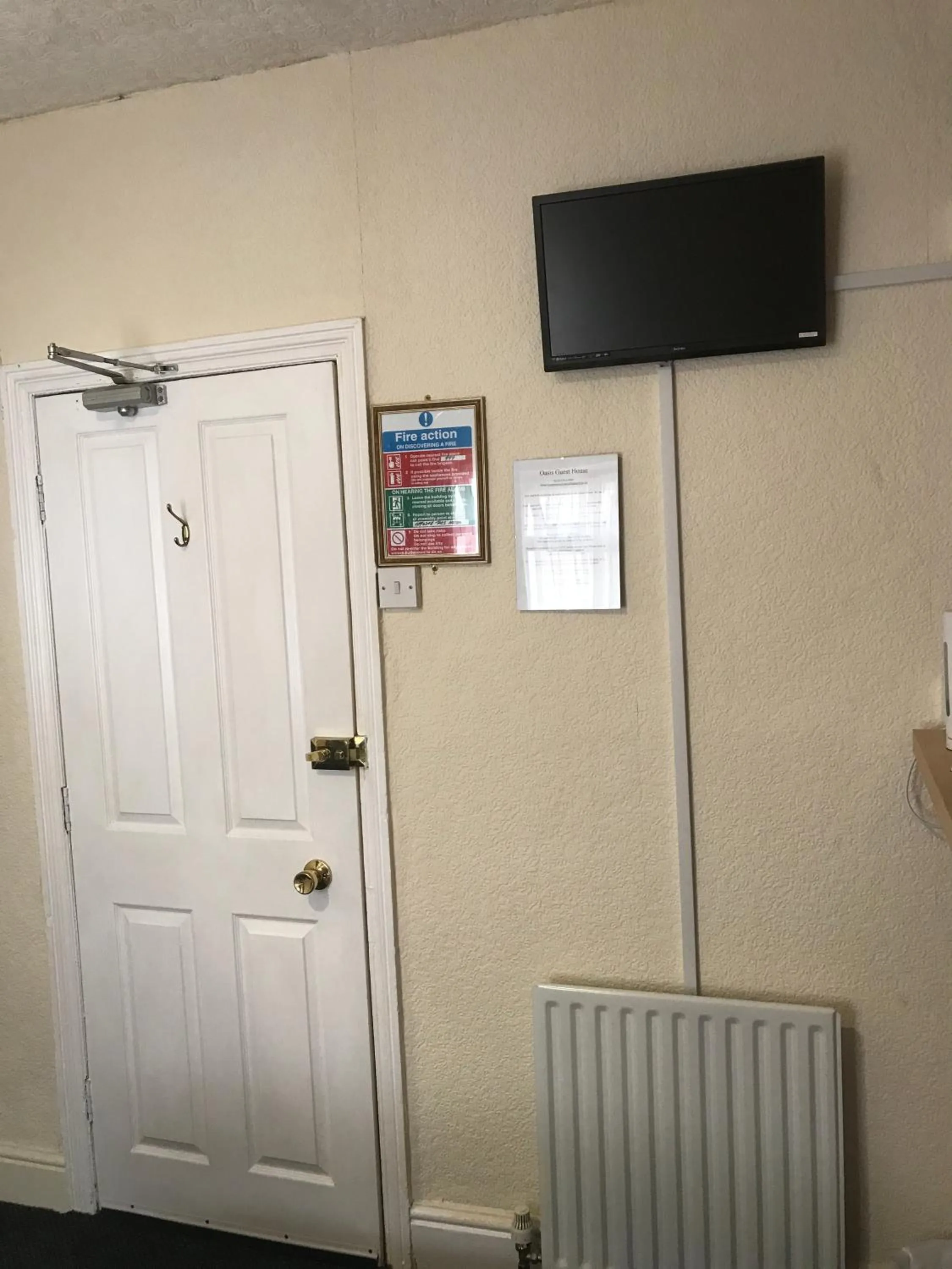 Bedroom, TV/Entertainment Center in Oasis