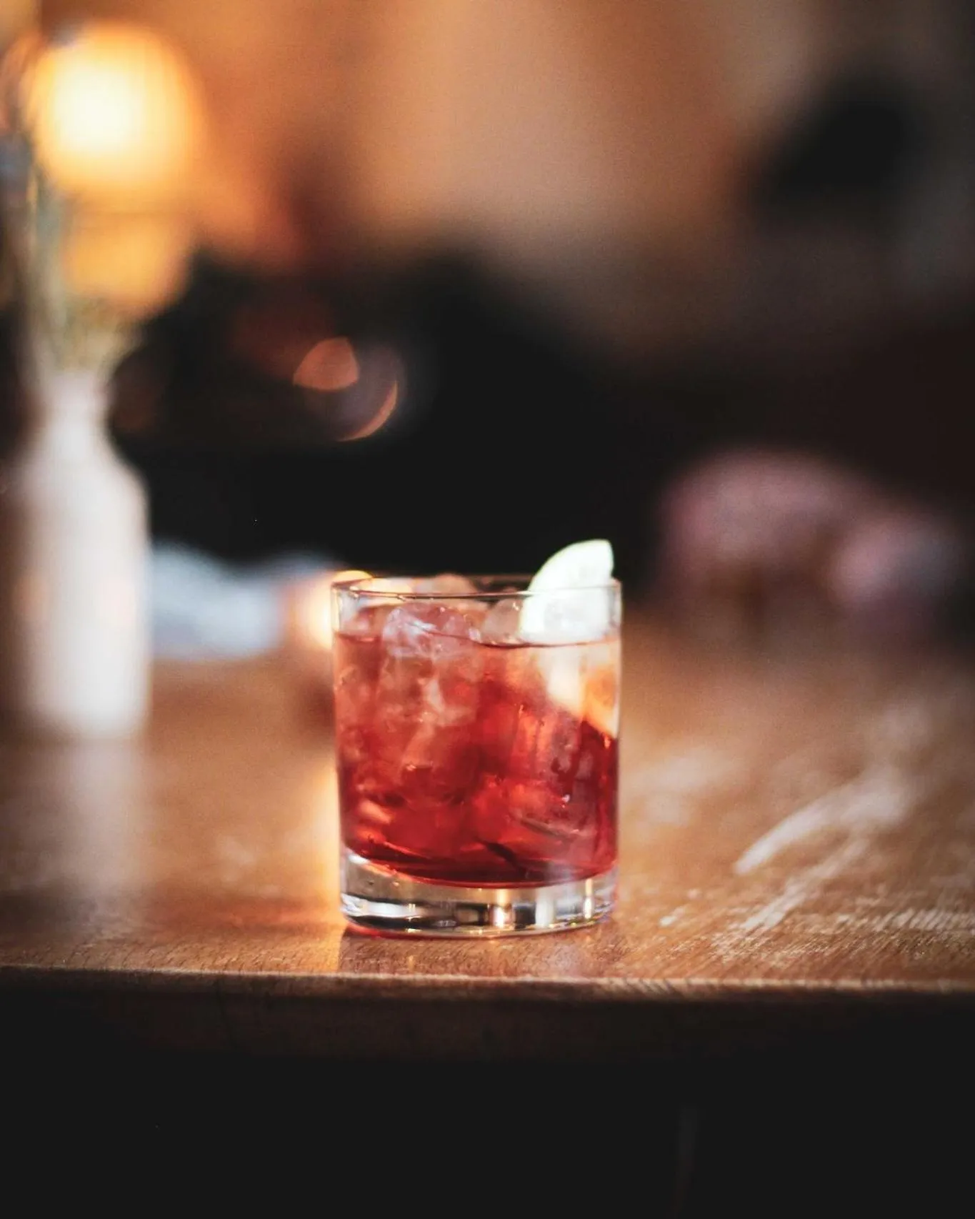 Alcoholic drinks in The Five Dials Inn