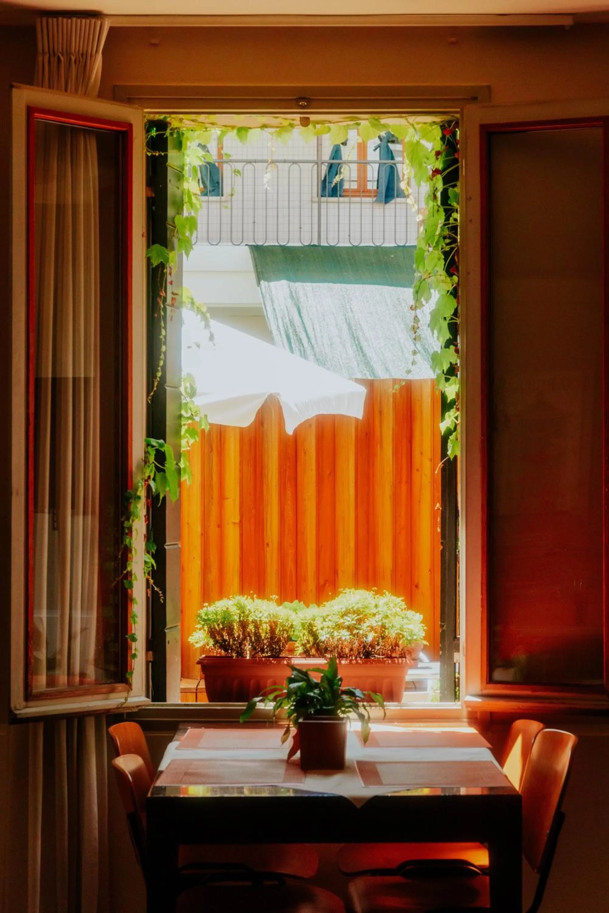 Buffet breakfast in Casa Accademia