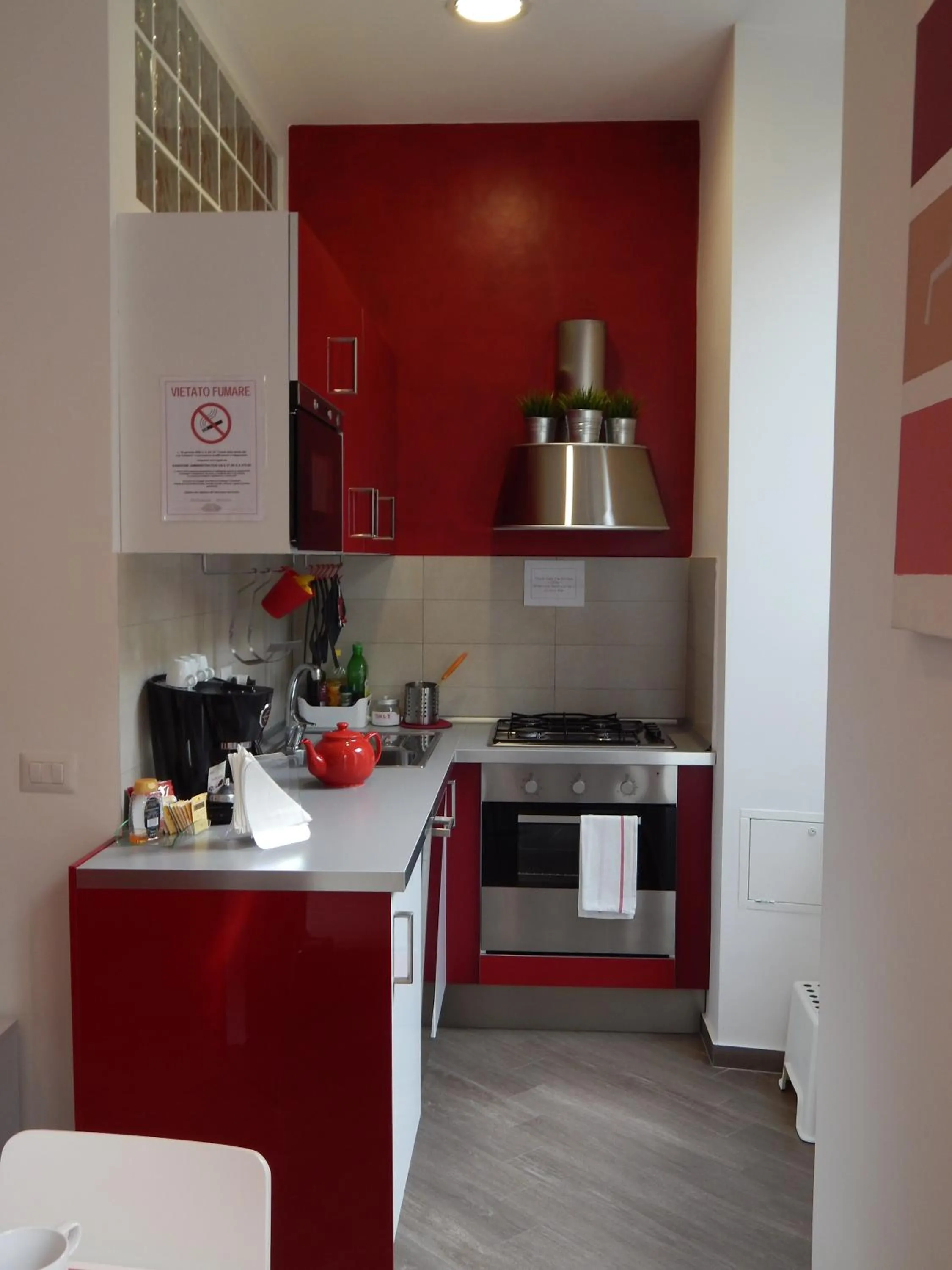 Red Flat In Rome