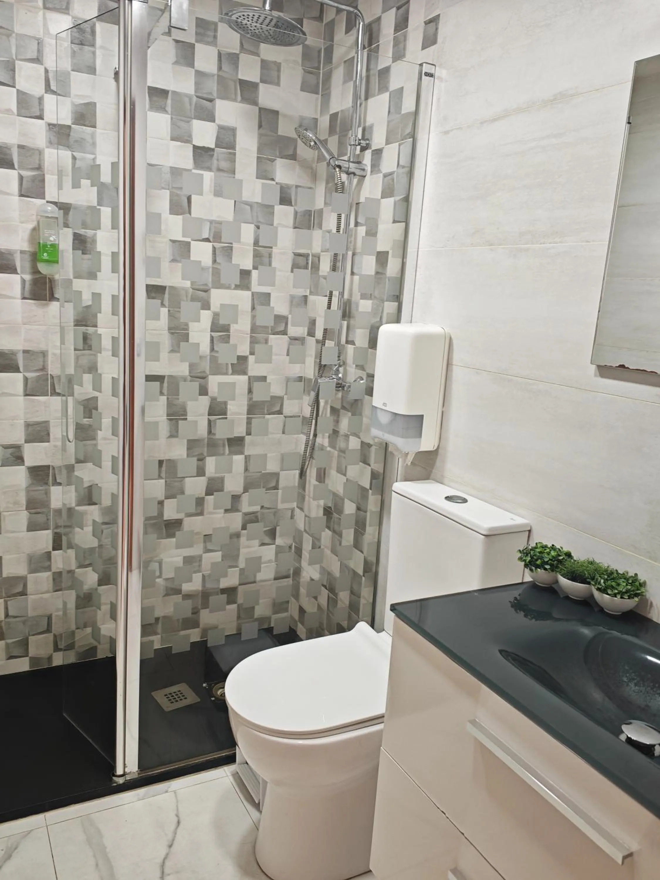 Property building in Apartamentos River Santander