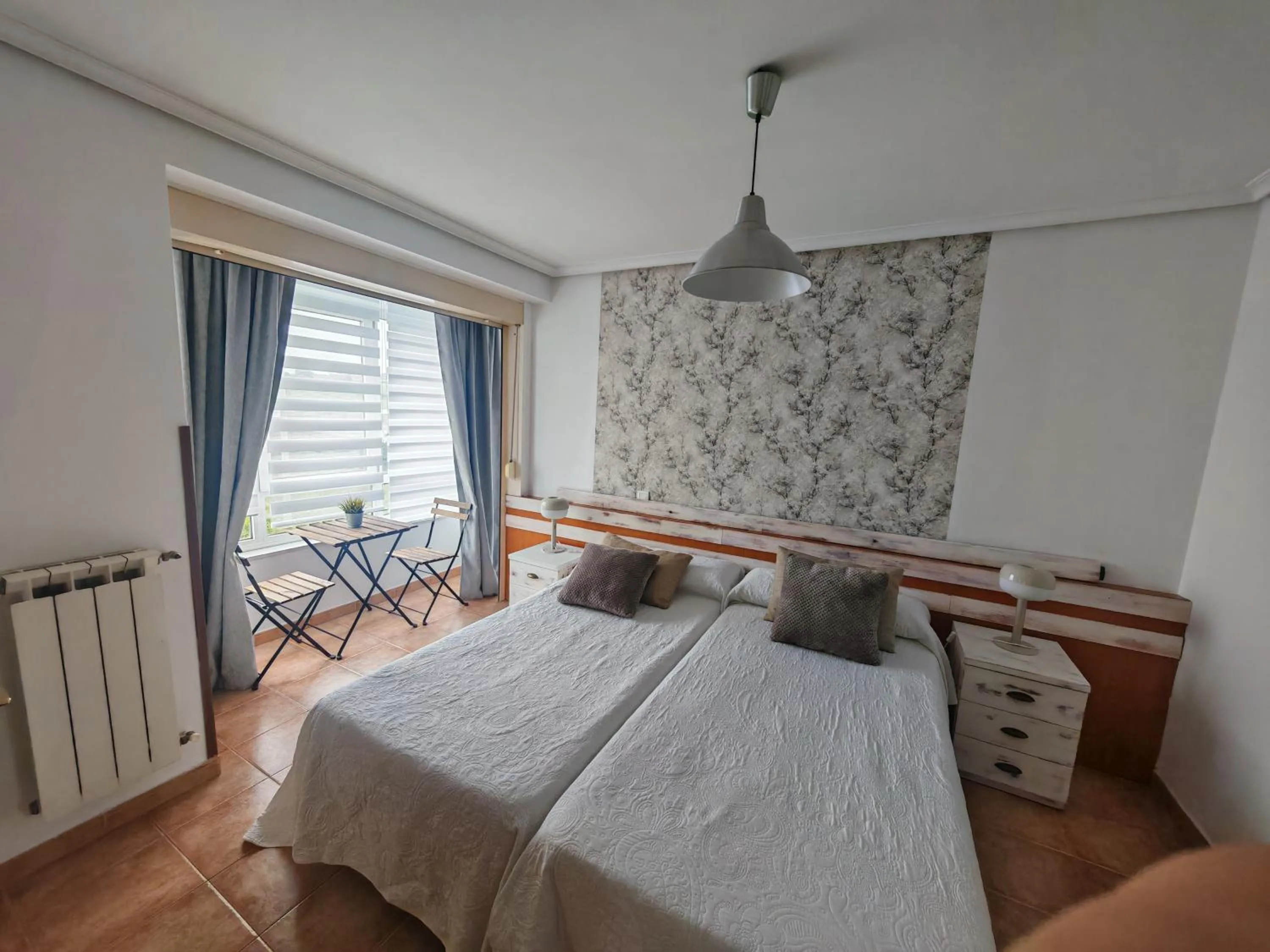 Property building, Bed in Apartamentos River Santander