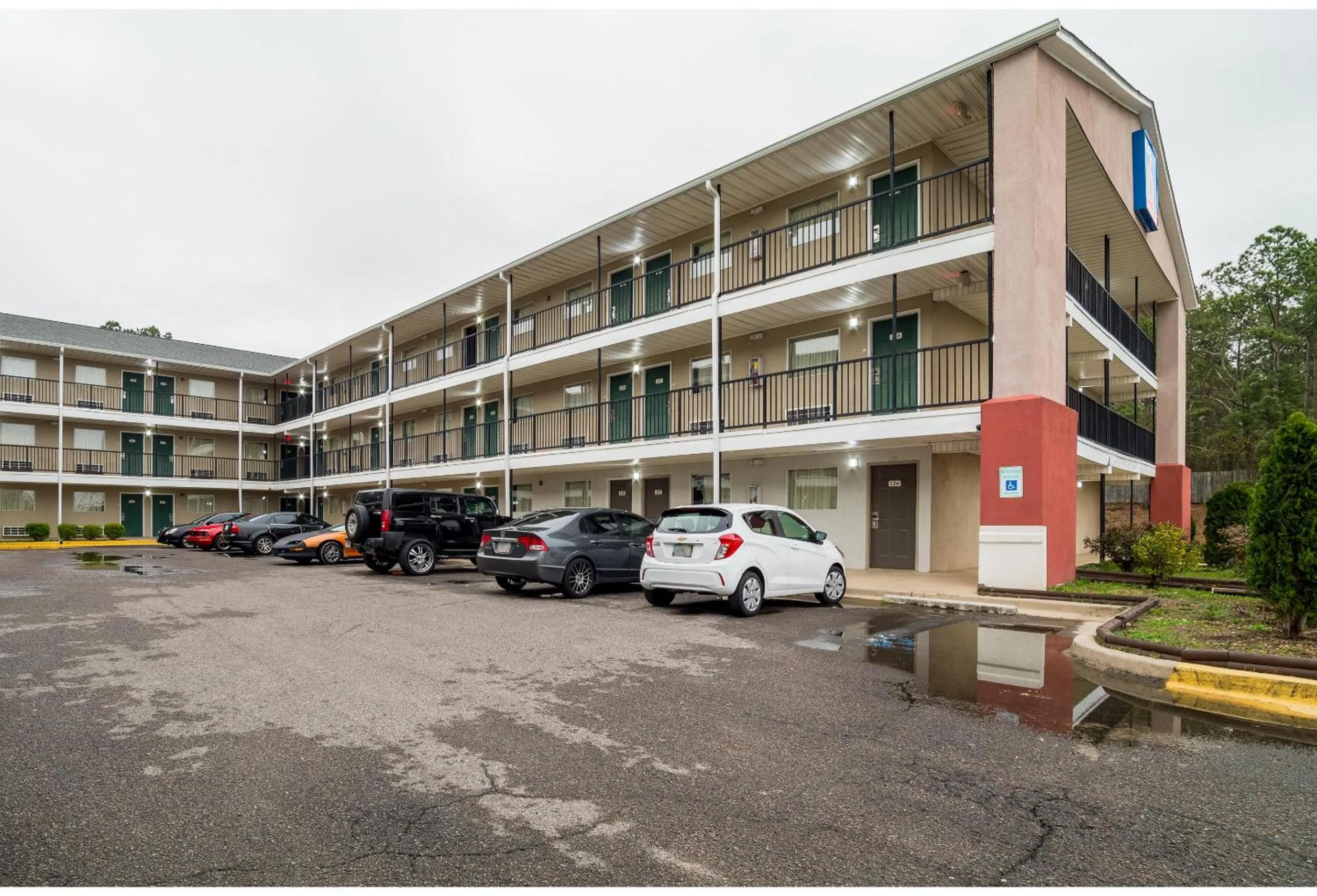Studio 6 Extended Stay - Augusta, GA - Fort Gordon