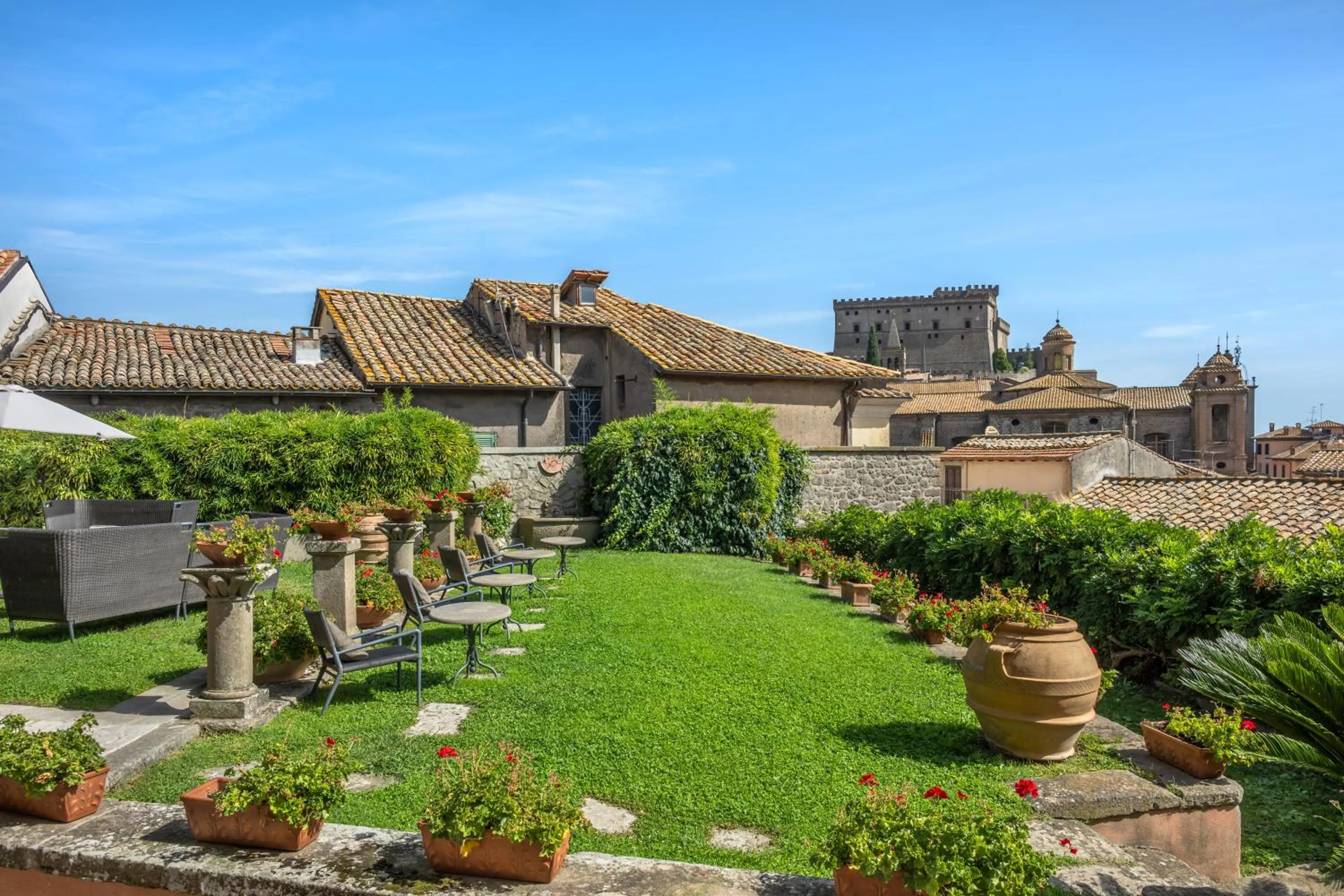 Garden in Palazzo Catalani Resort