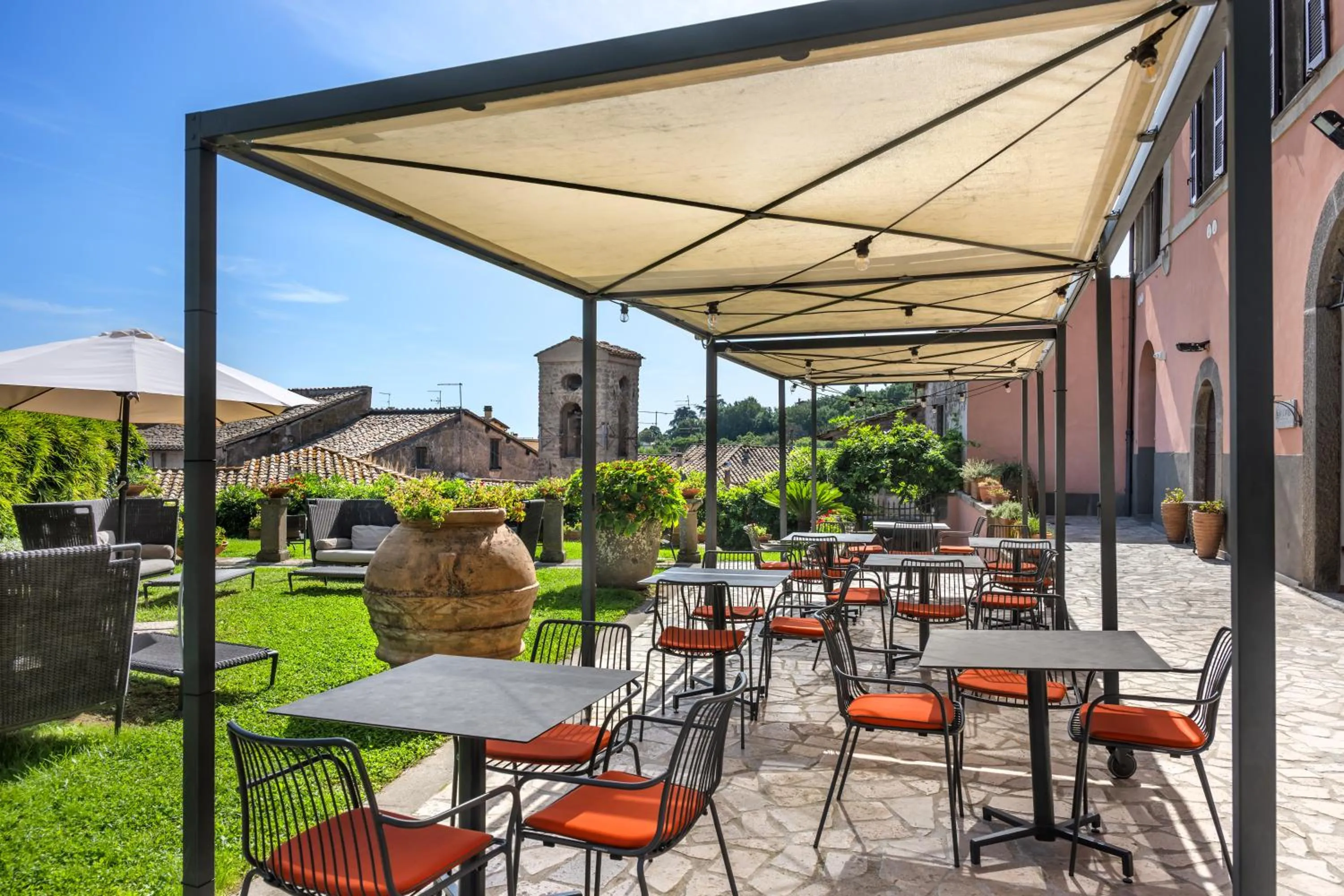 Restaurant/places to eat in Palazzo Catalani Resort