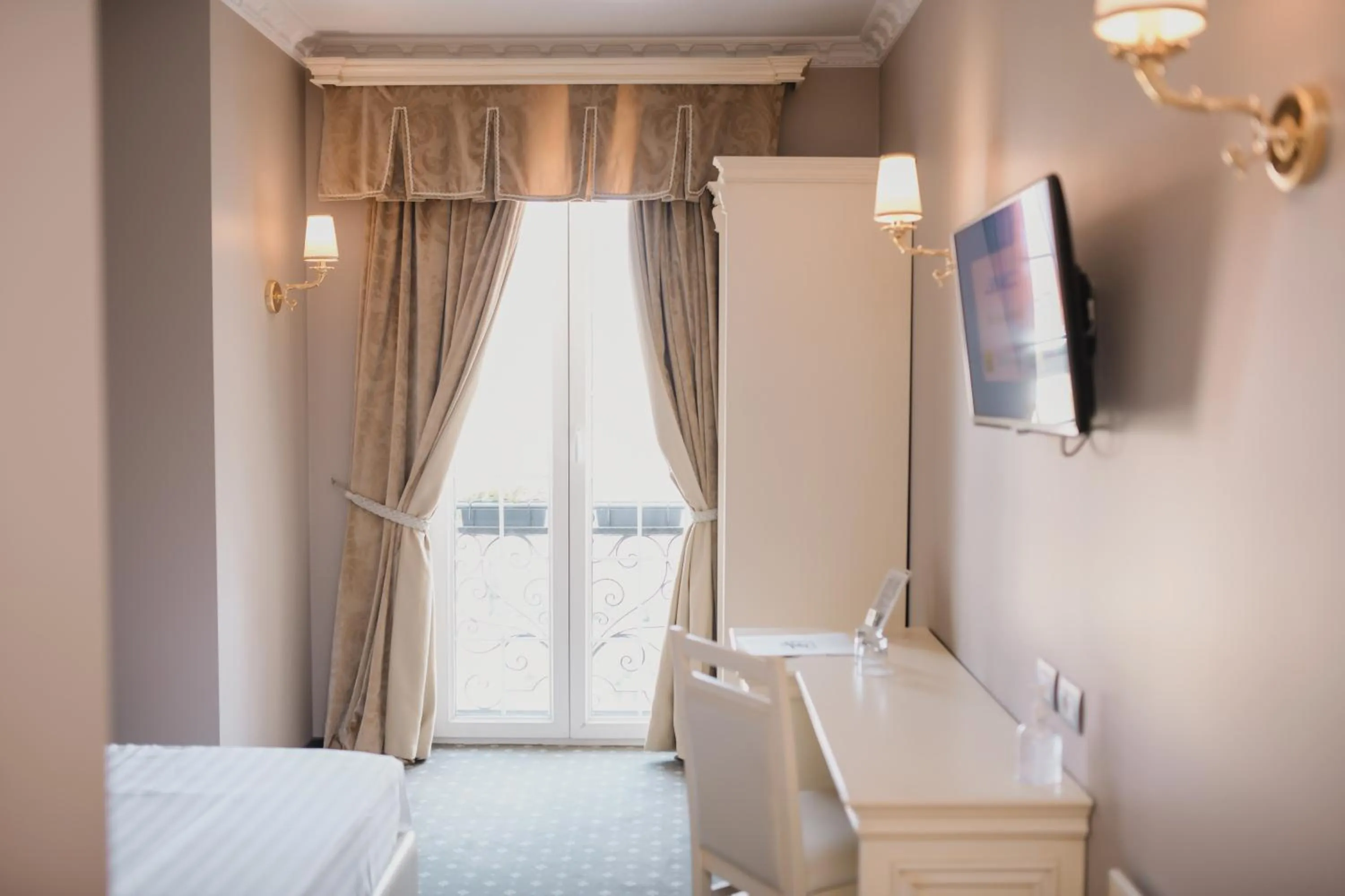 View (from property/room), Bed in Lot Boutique Hotel by Hotels and Preference