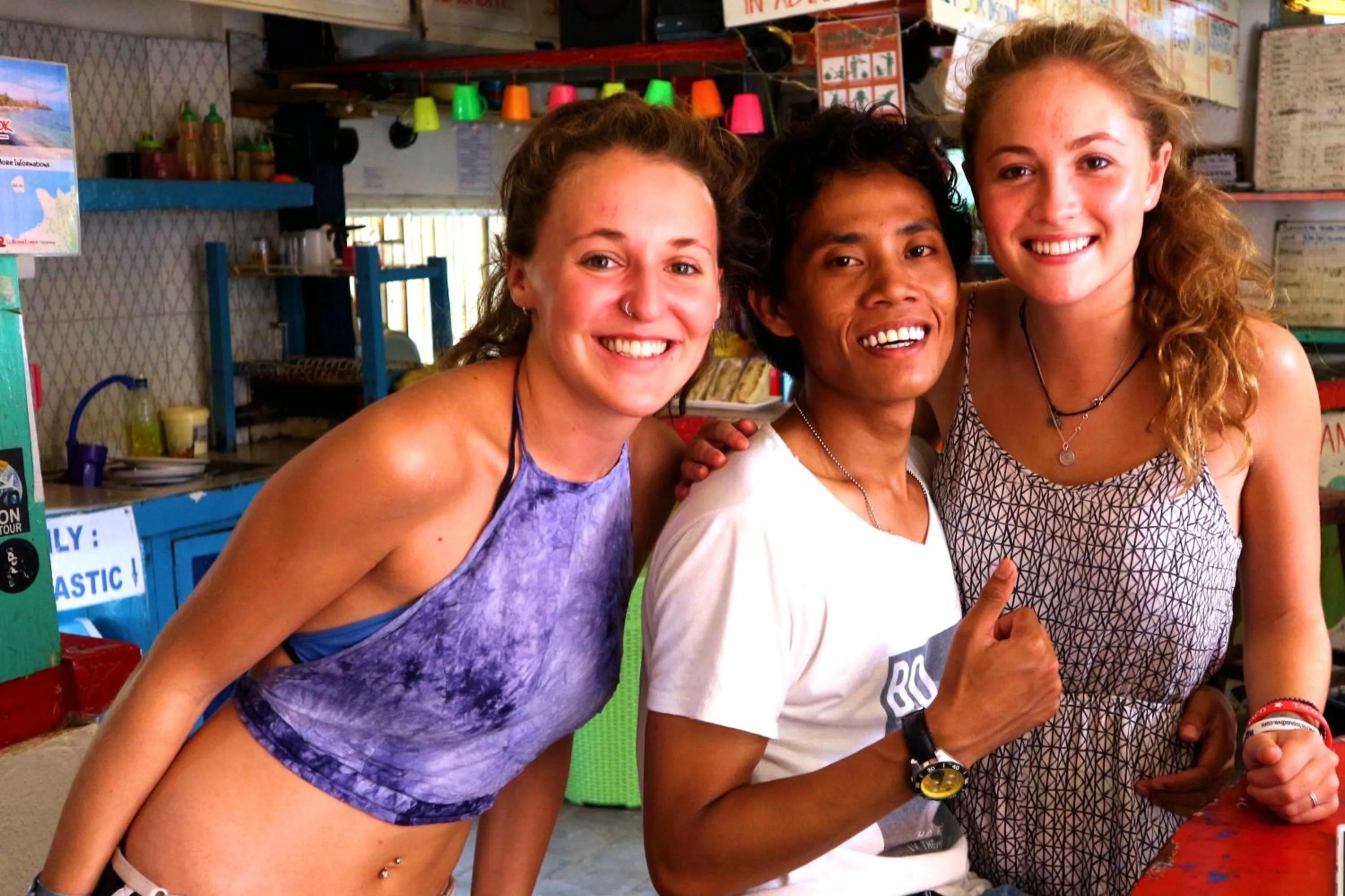 Communal lounge/ TV room in Gili La Boheme