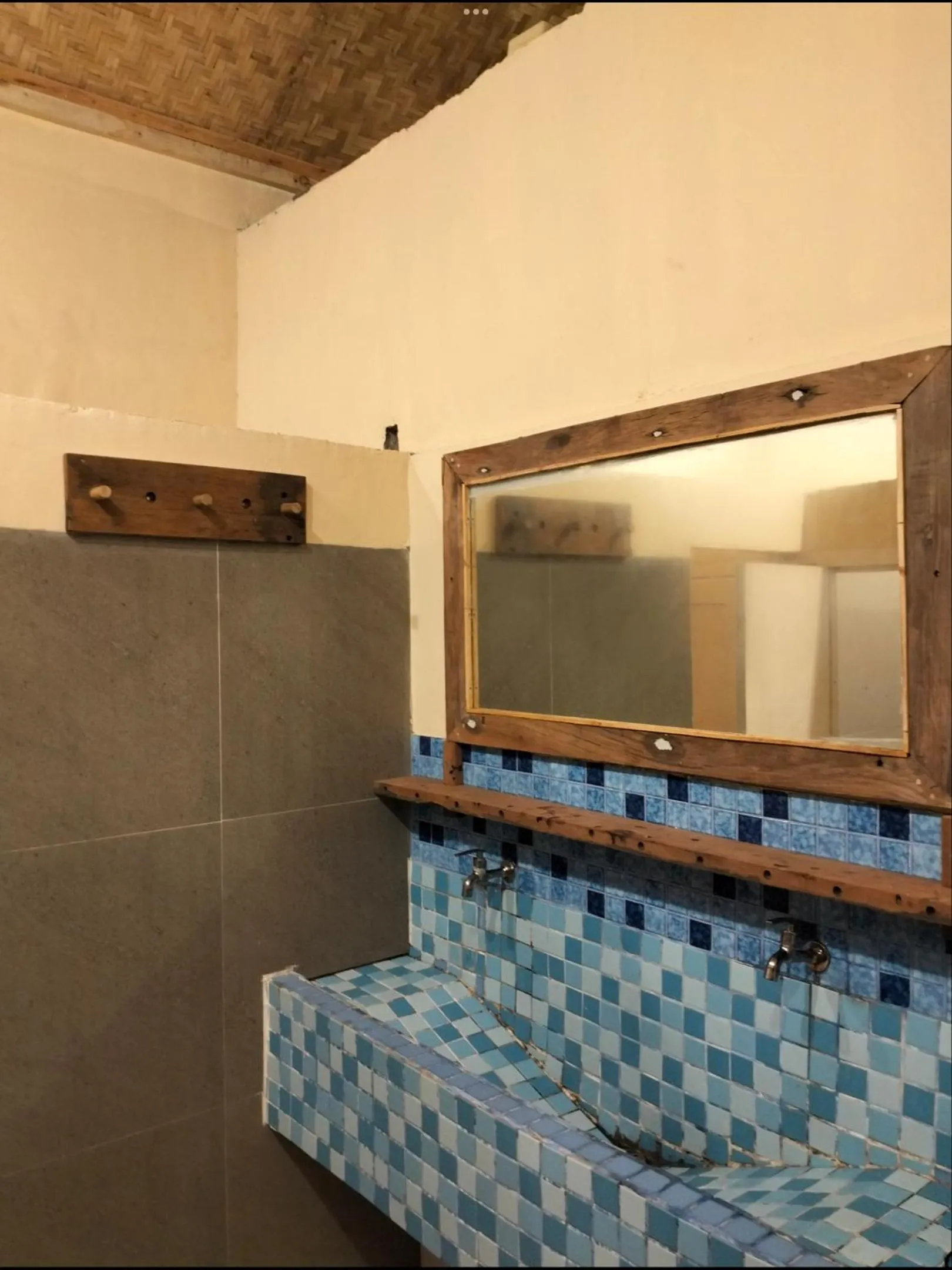 Bathroom in Gili La Boheme