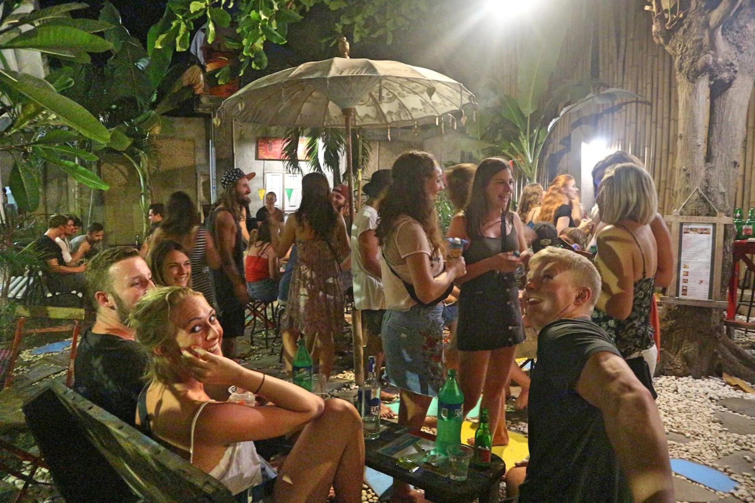 Evening entertainment in Gili La Boheme