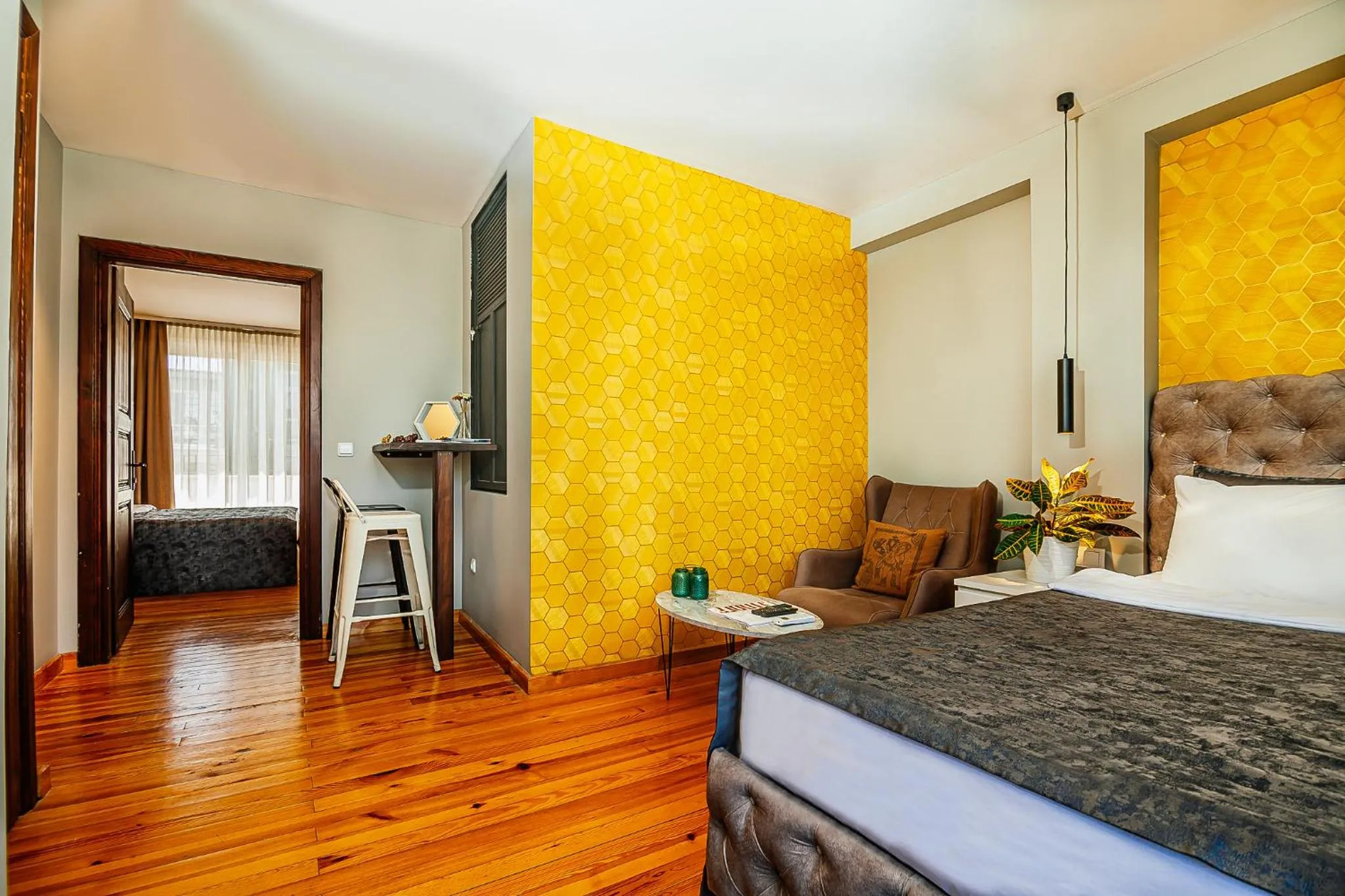 Seating area, Bed in Historic Galata