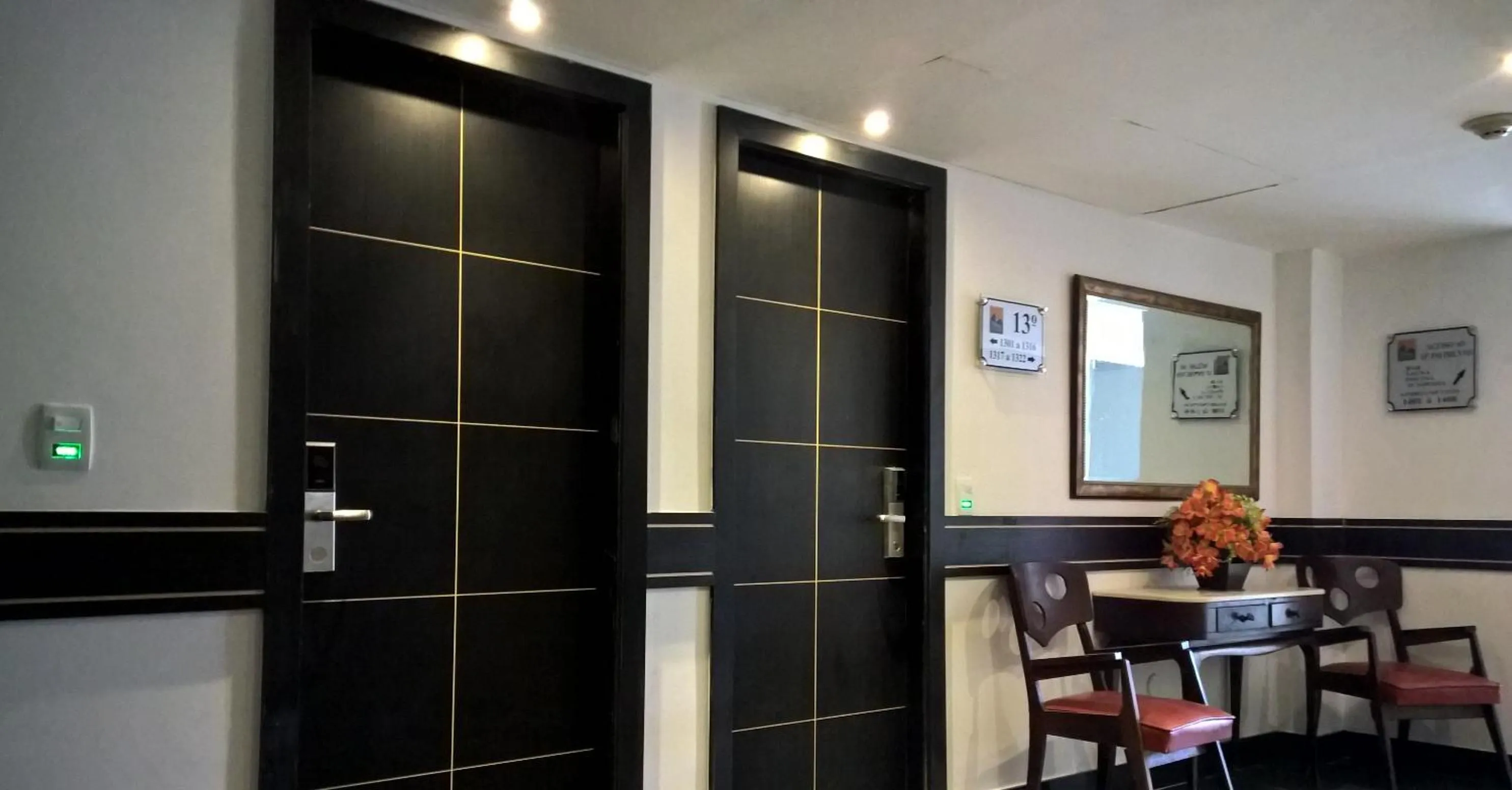 Decorative detail in Hotel Atlântico Tower