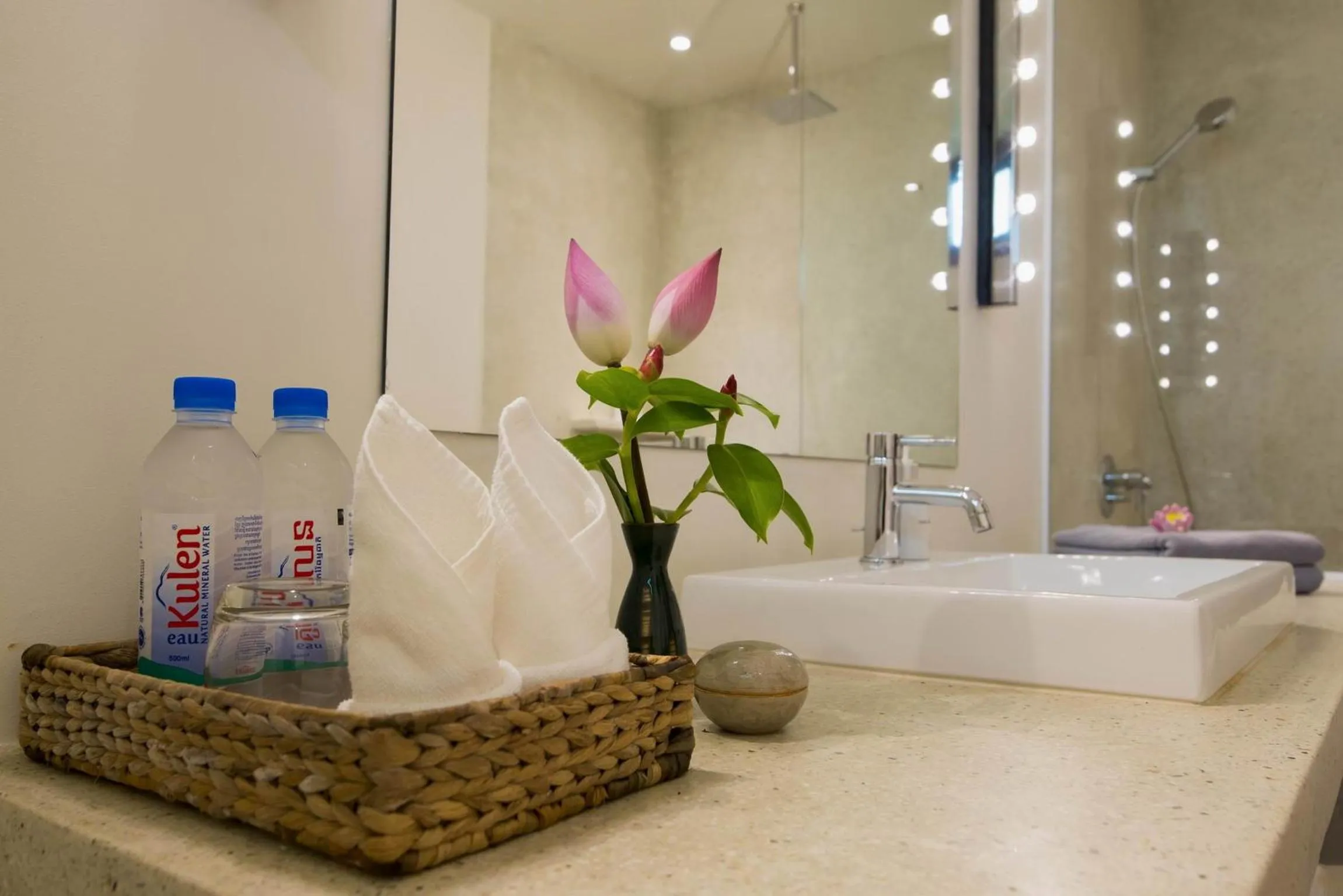 Bathroom in Enkosa 4-Bedroom Wooden Luxury House